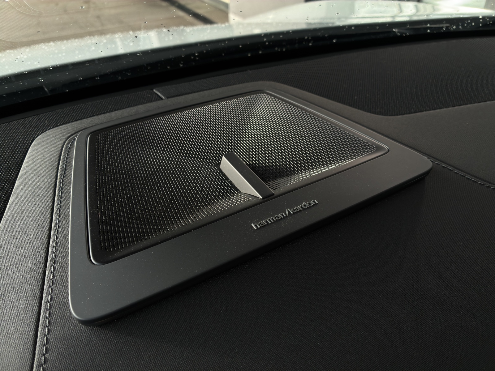 POLESTAR 4 Long Range Dual Motor Performance-image-20