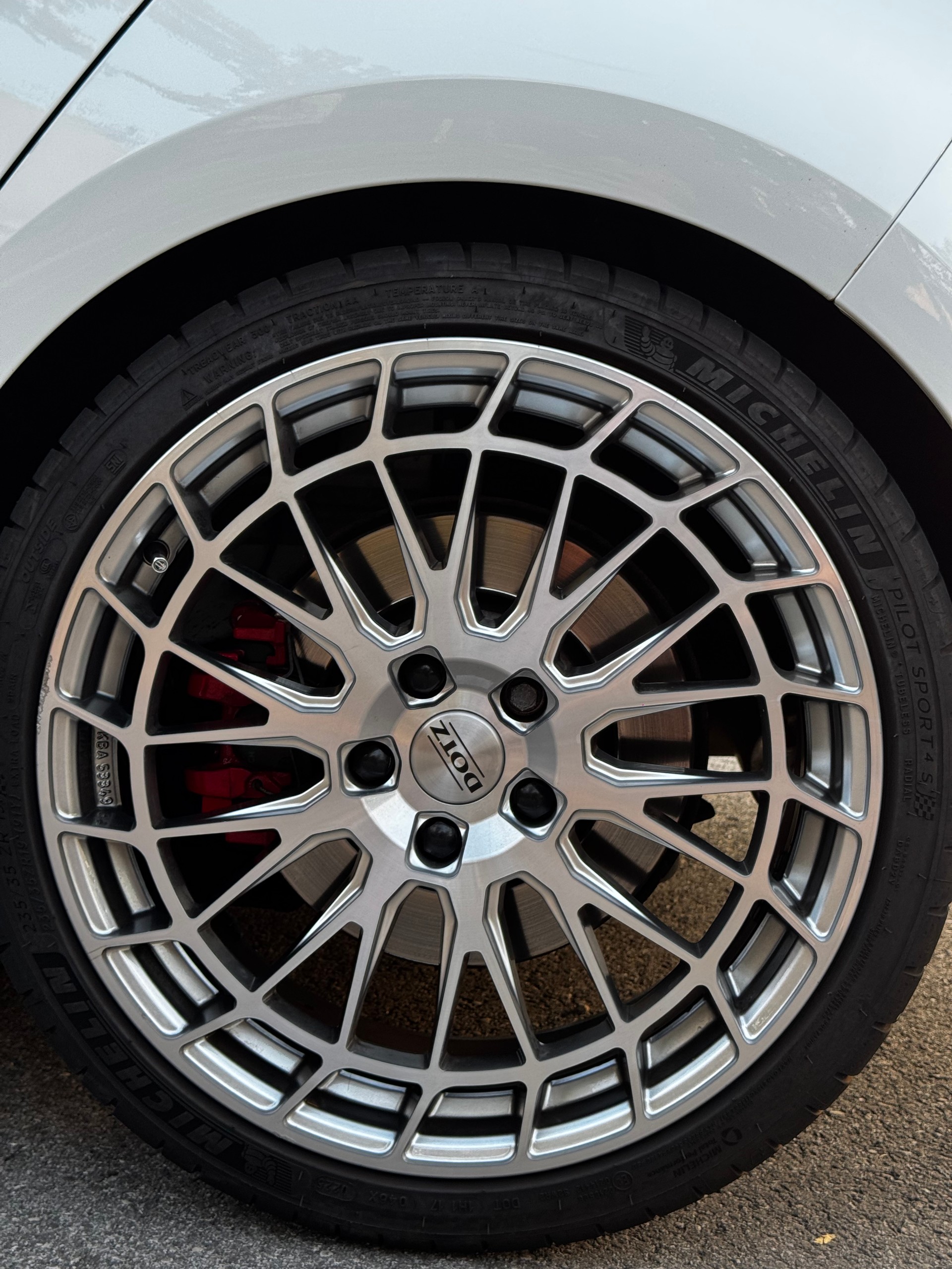 VW 2.0 TSI GTI Performance-image-4