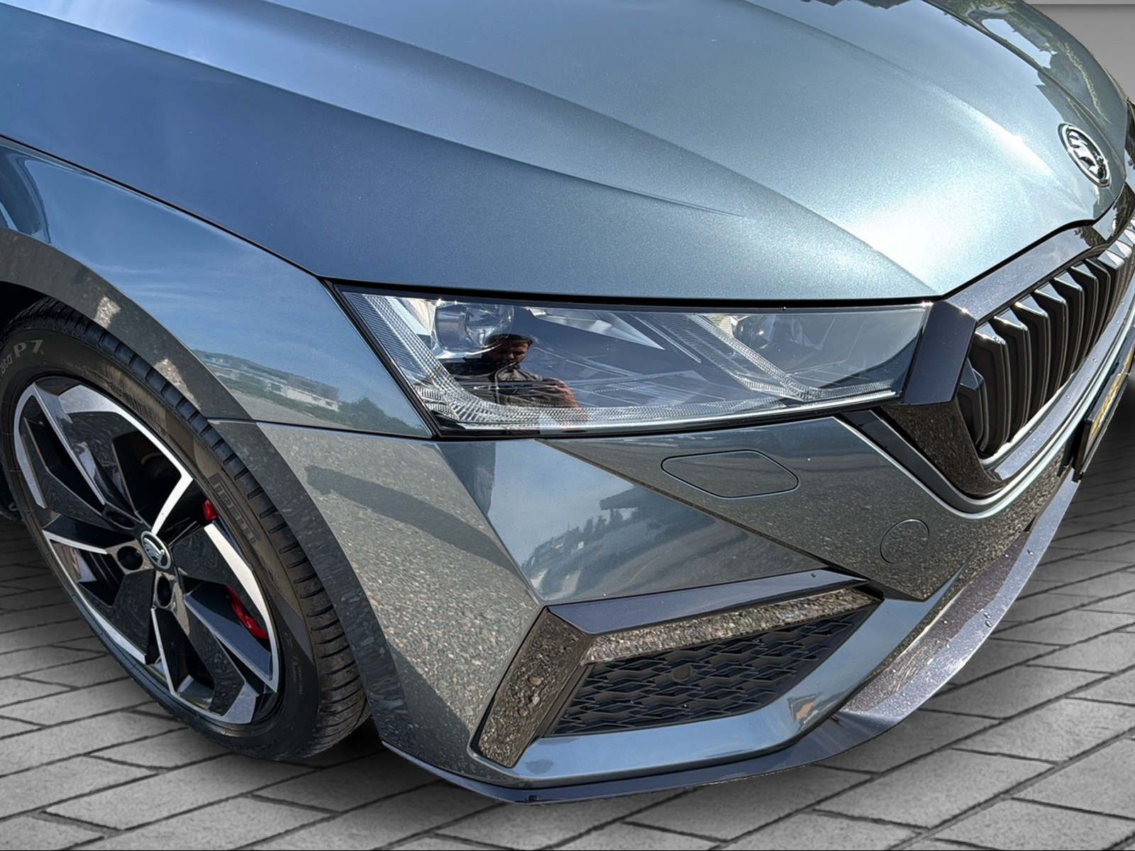SKODA Octavia Combi 2.0 TSI RS DSG-image-11