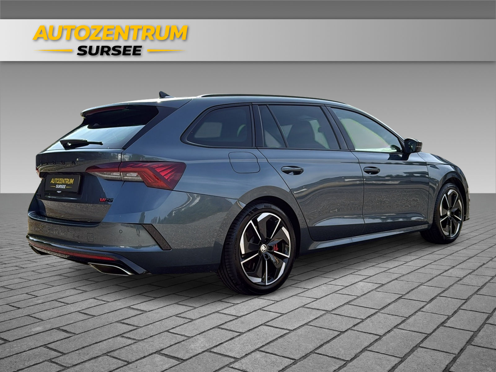 SKODA Octavia Combi 2.0 TSI RS DSG-image-6