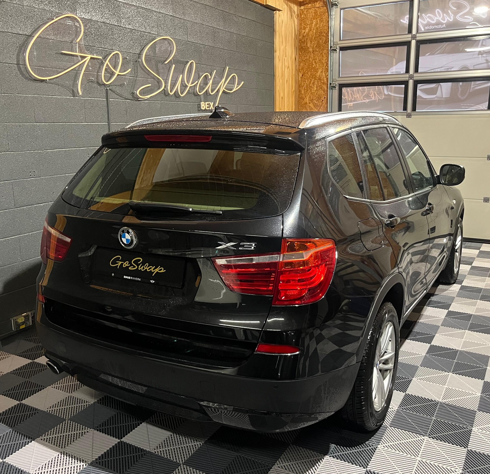 BMW X3 xDrive 20d-image-3