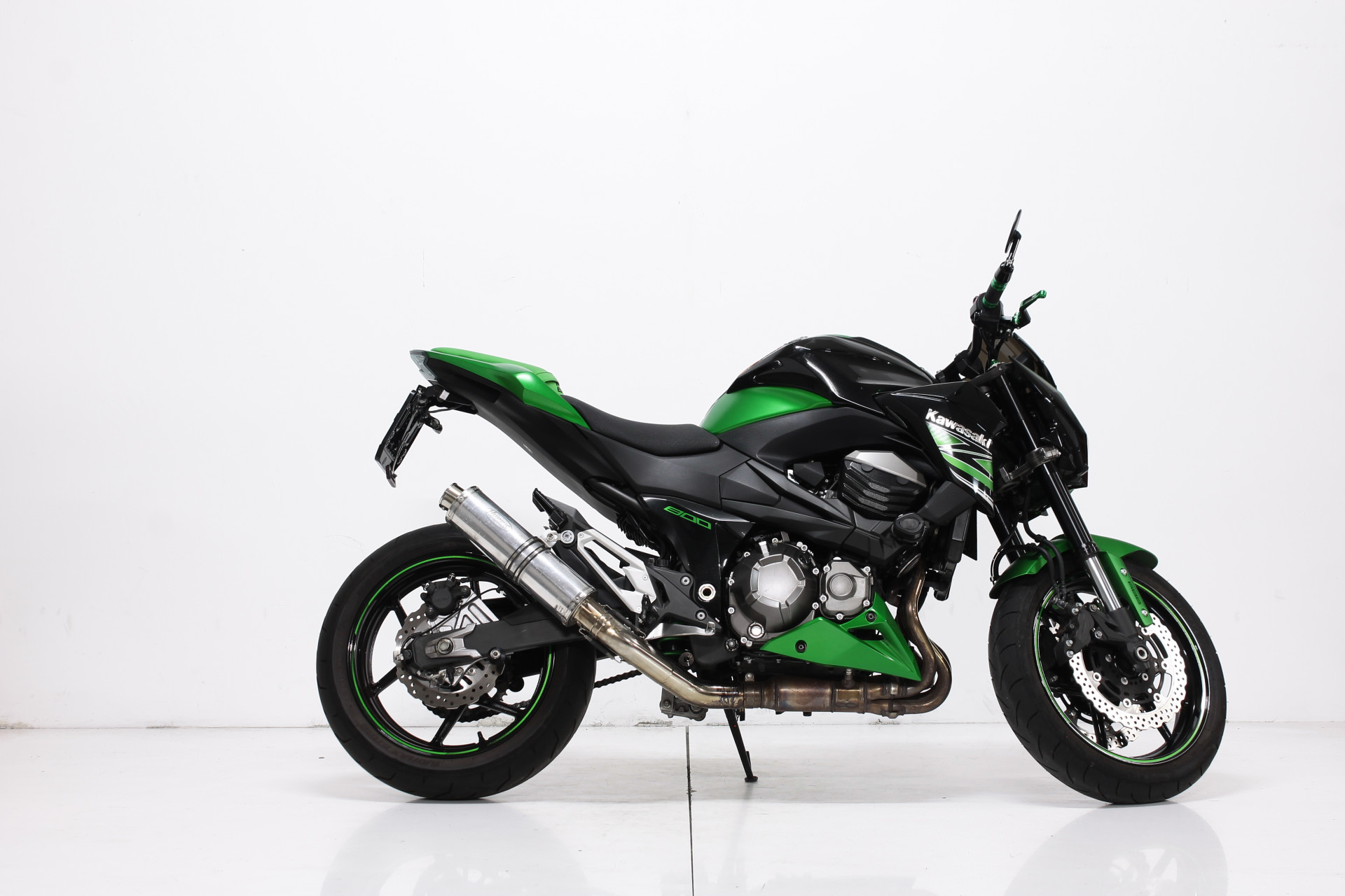 KAWASAKI Z 800-showroom-element-1