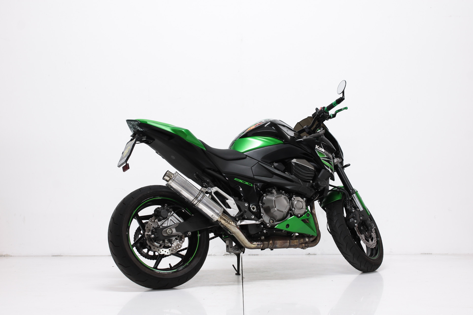 KAWASAKI Z 800-showroom-element-2