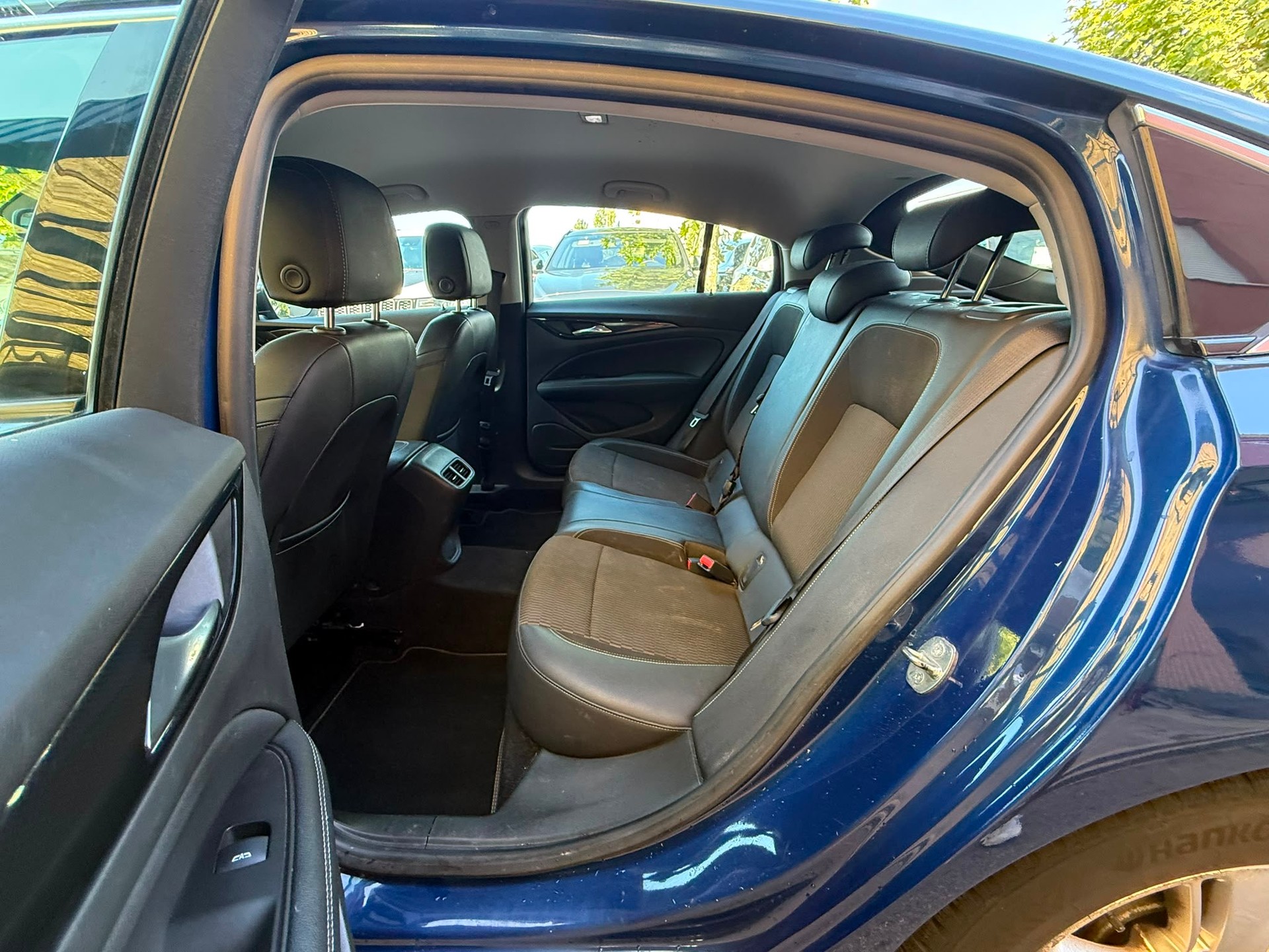 OPEL Insignia 1.5 CDTI Edition-image-10