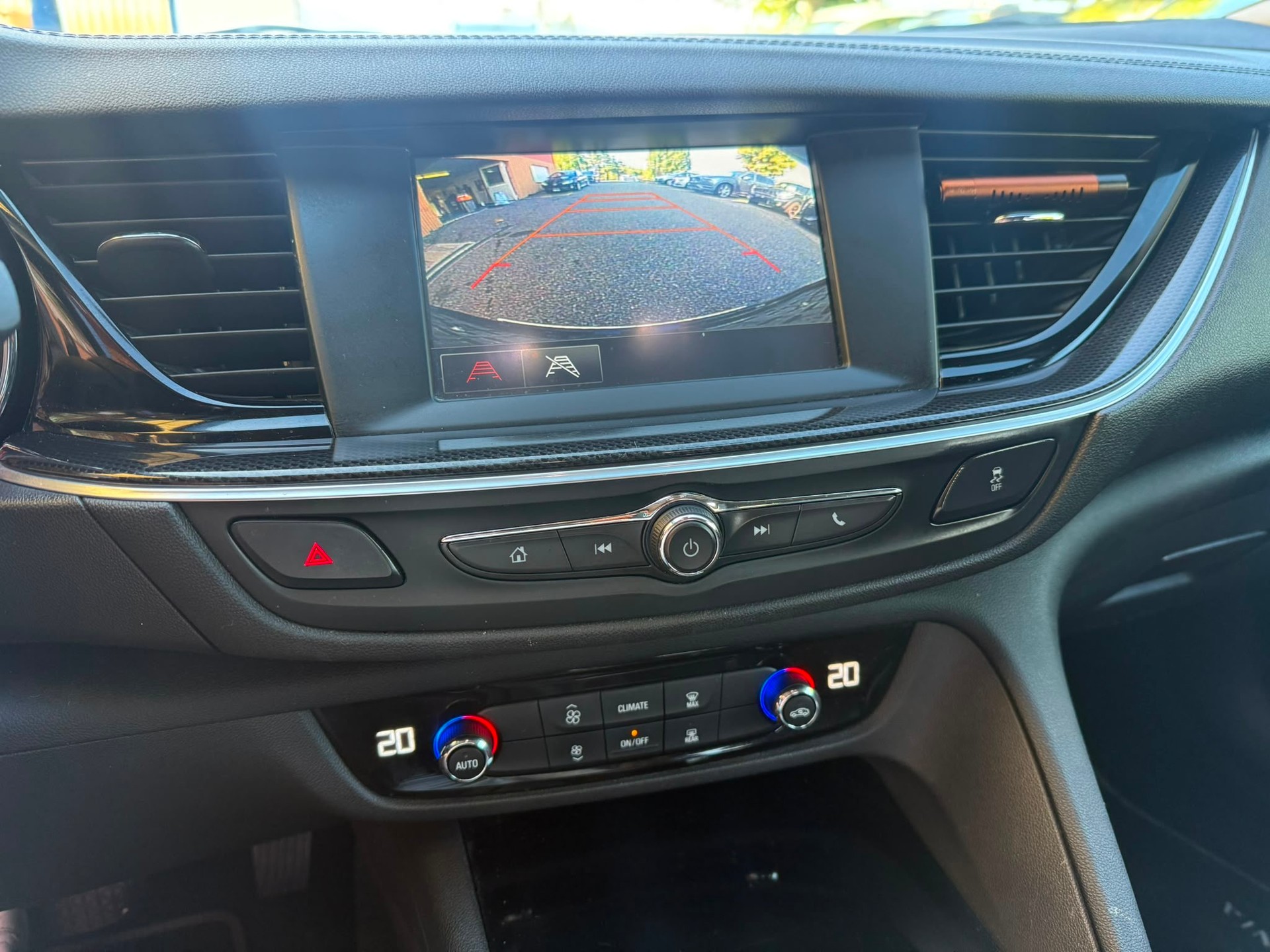 OPEL Insignia 1.5 CDTI Edition-image-12