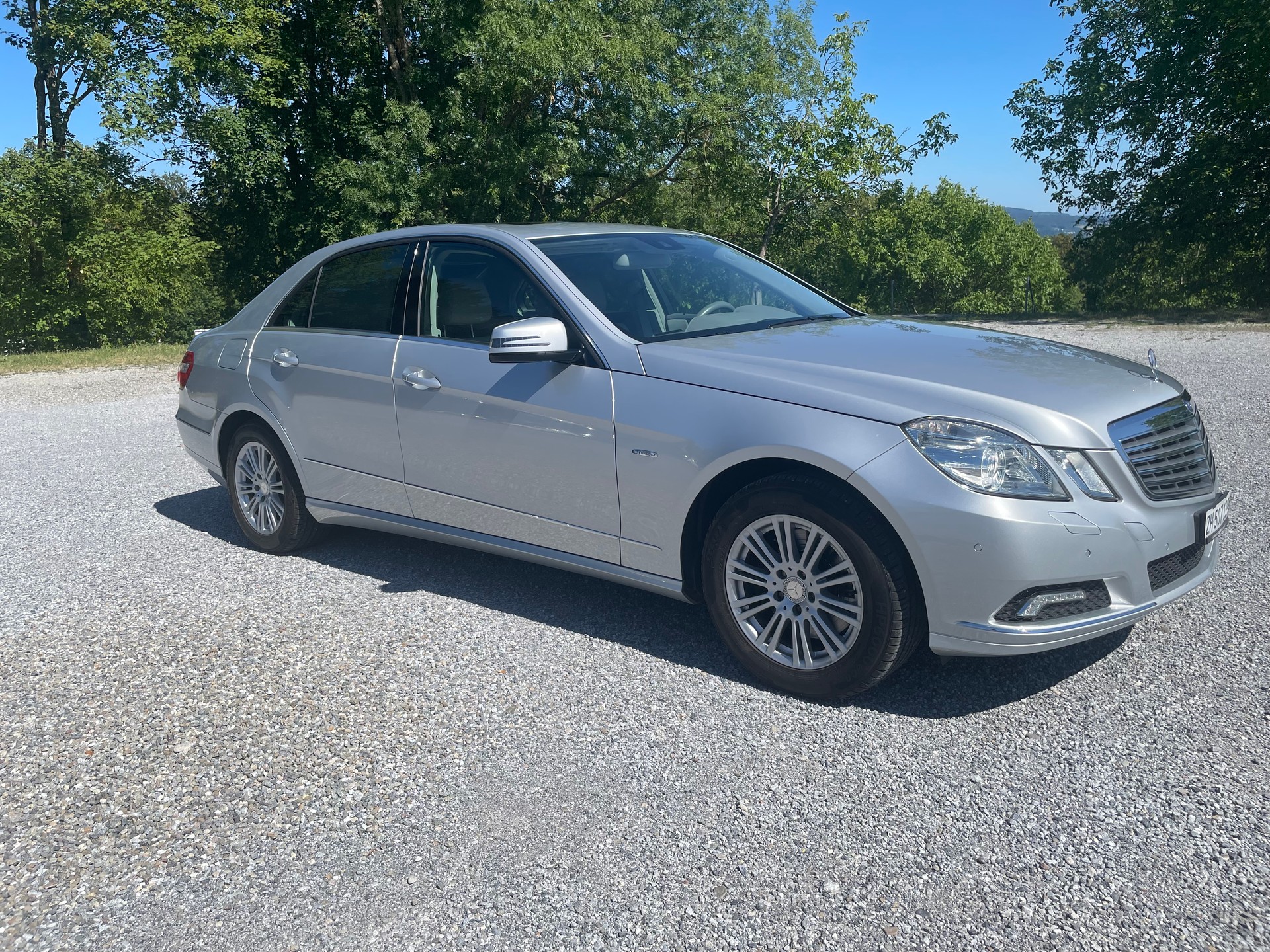 MERCEDES-BENZ E 350 V6 BlueEF-image-1