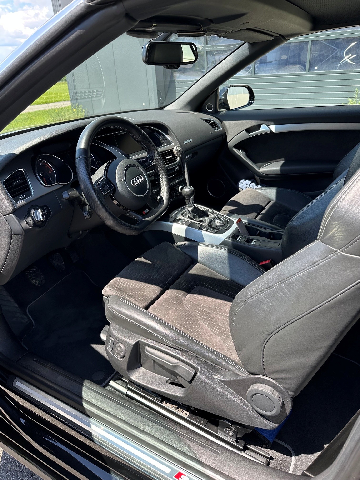 AUDI 1.8 TFSI 170 s-line-image-4