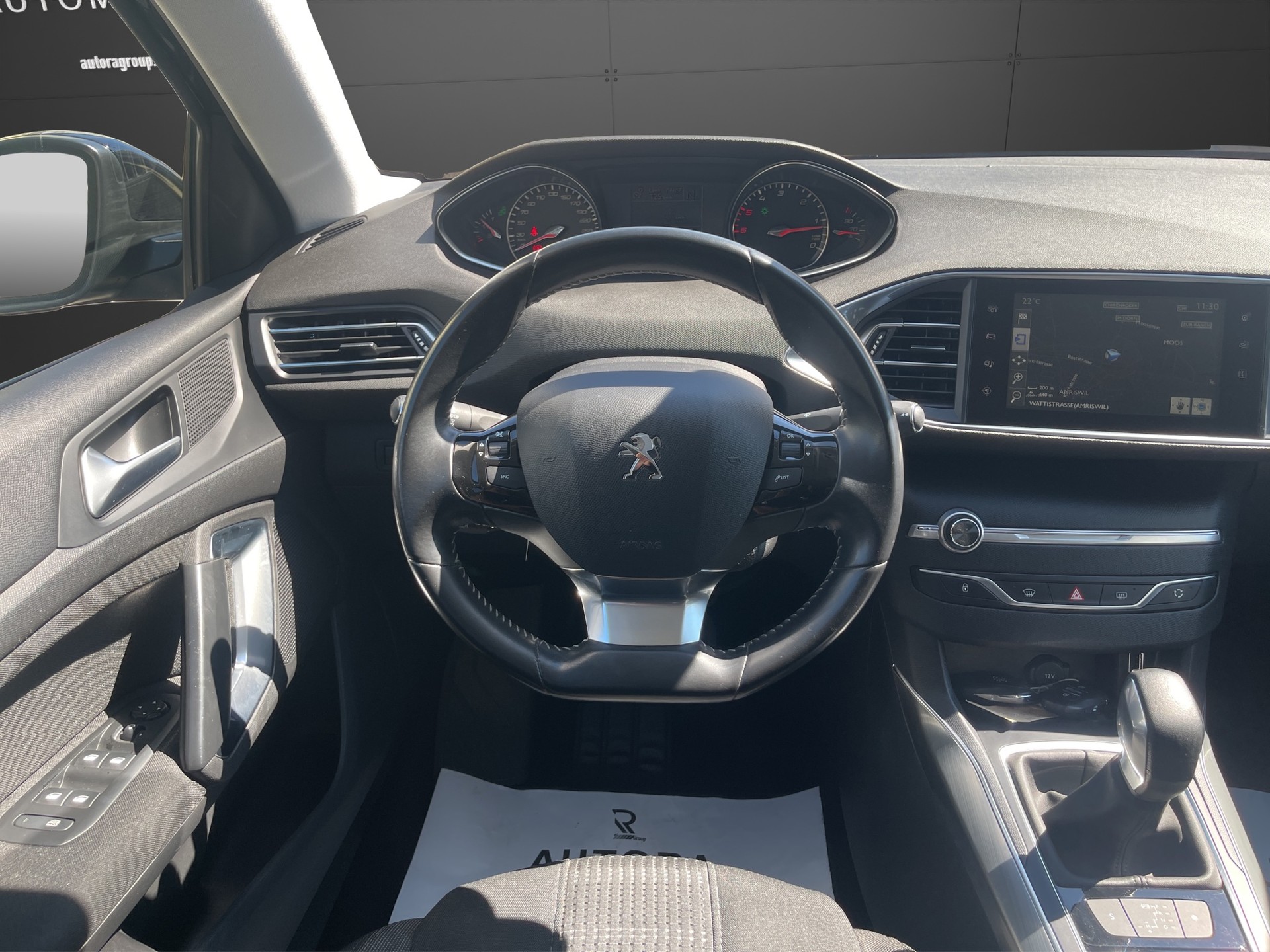 PEUGEOT 308 SW 1.6 BlueHDI Allure Automatic-image-9