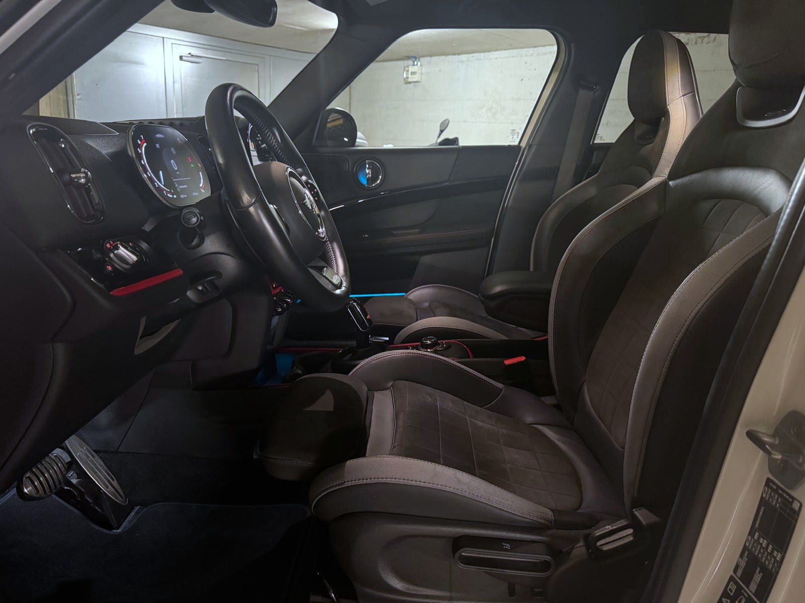 MINI Countryman John Cooper Works ALL4 Steptronic-image-9