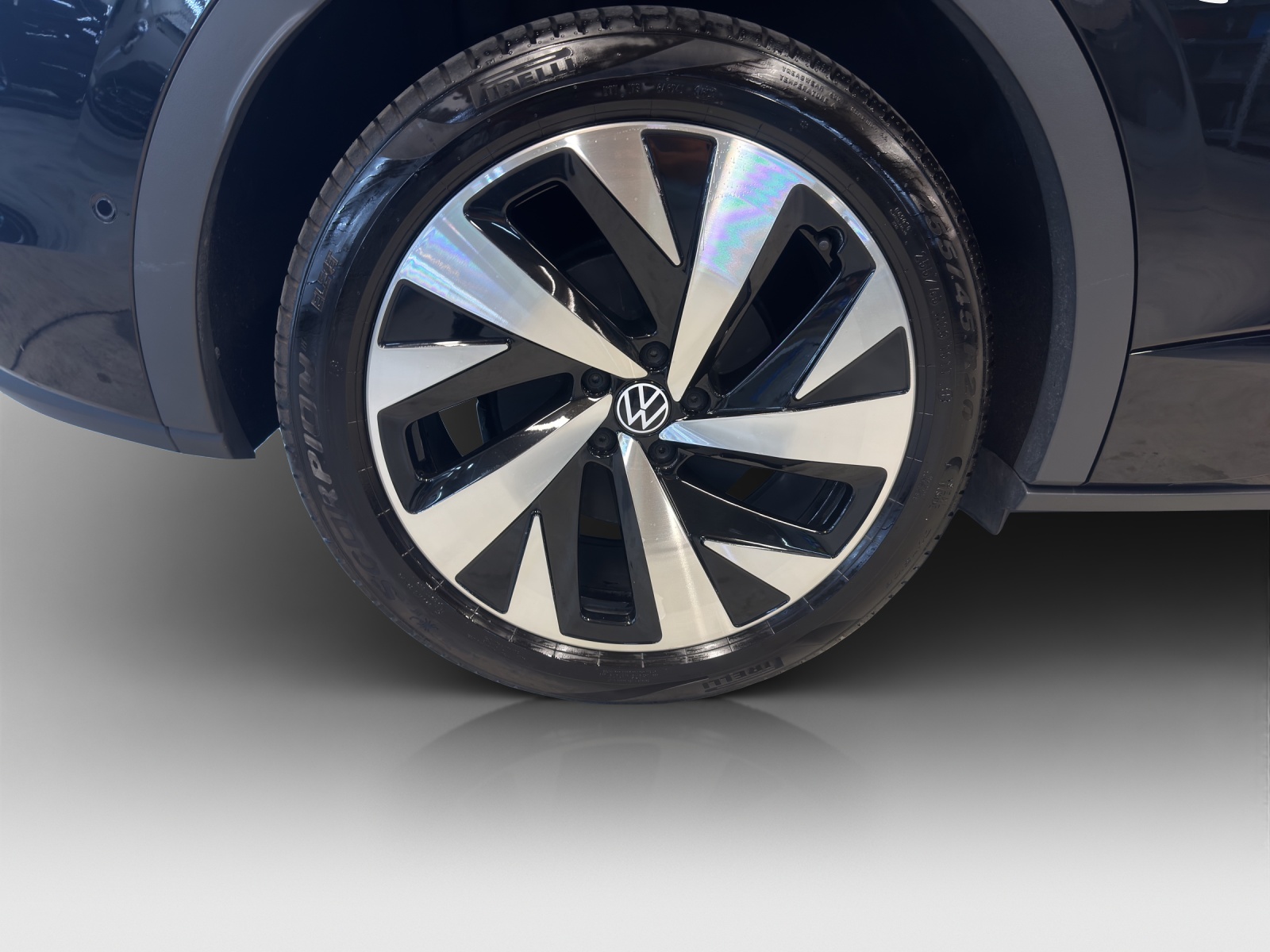 VW ID.5 Pro Performance 77 kWh-image-13