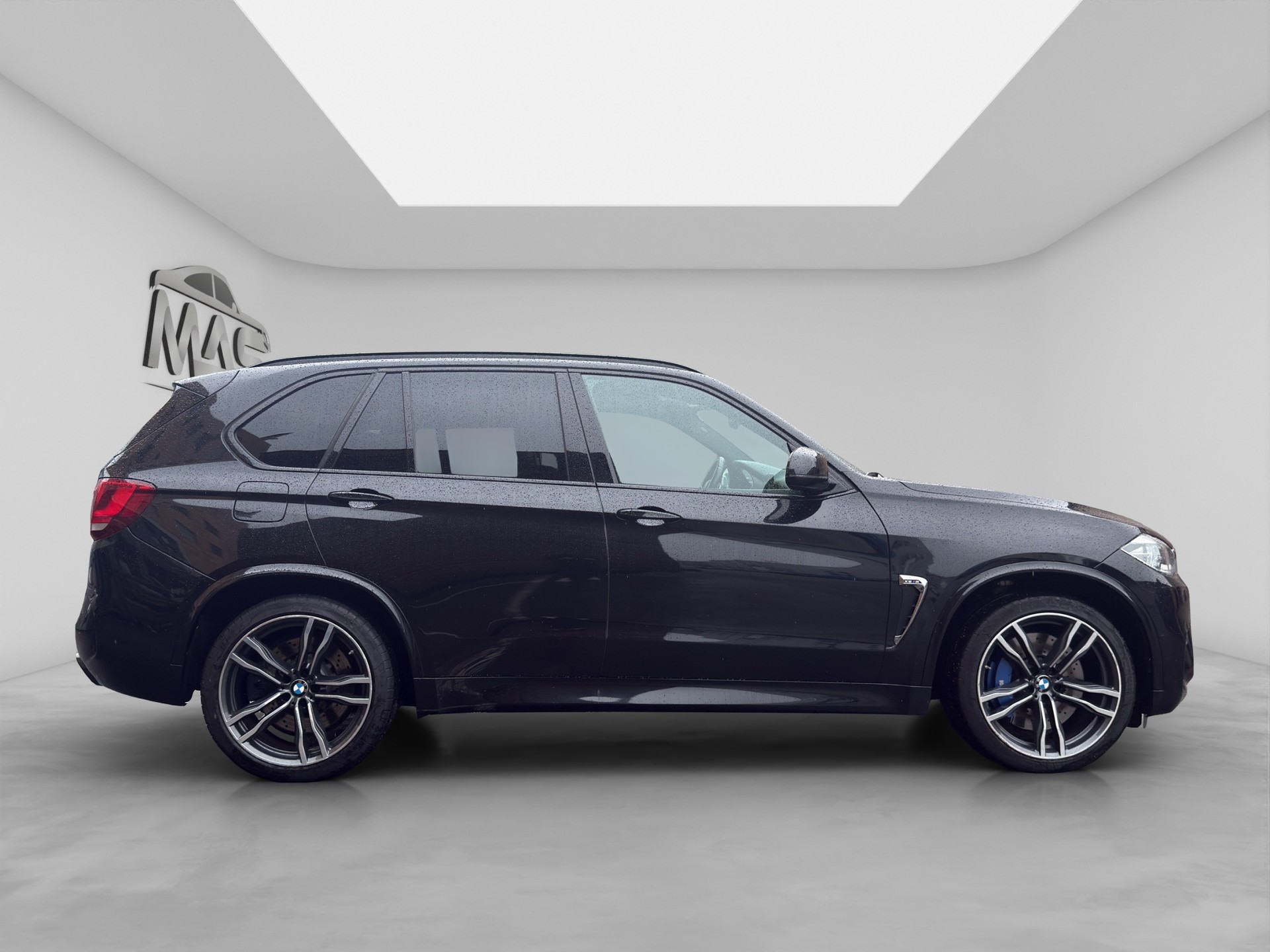 BMW X5M Steptronic-image-5