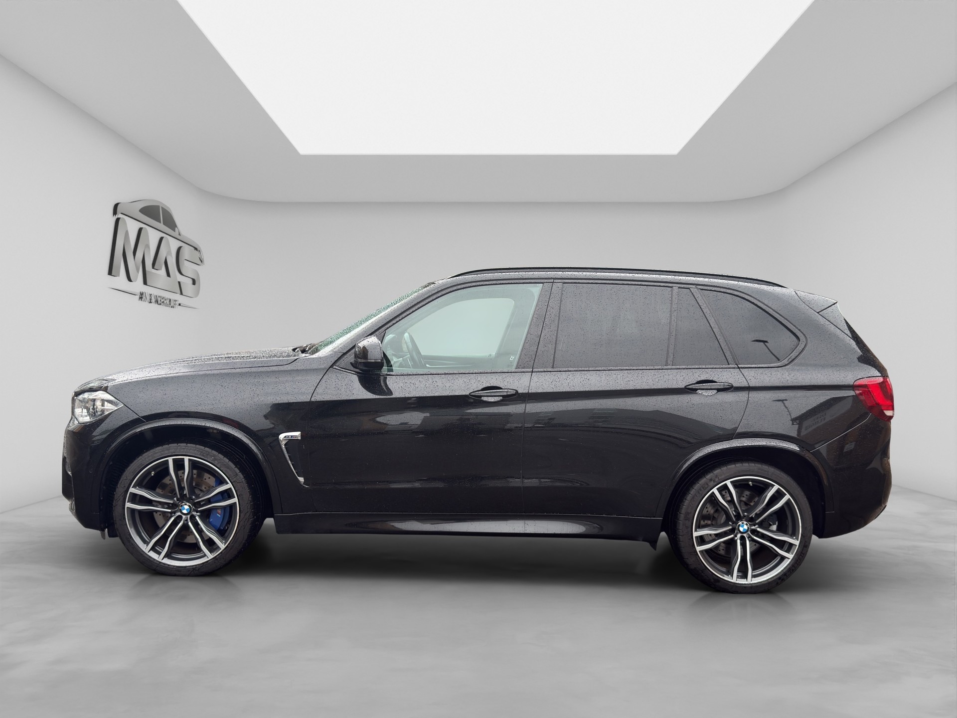 BMW X5M Steptronic-image-2