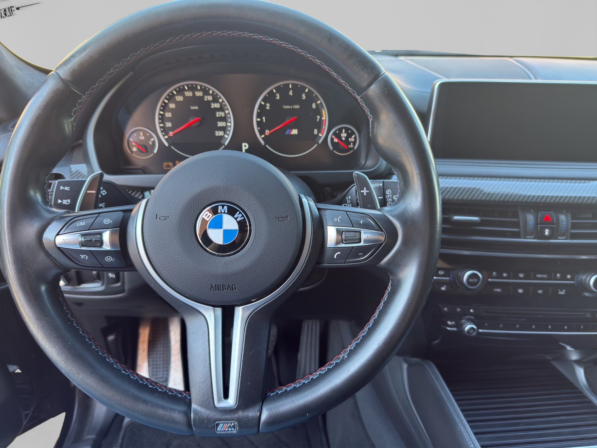 BMW X5M Steptronic-image-10