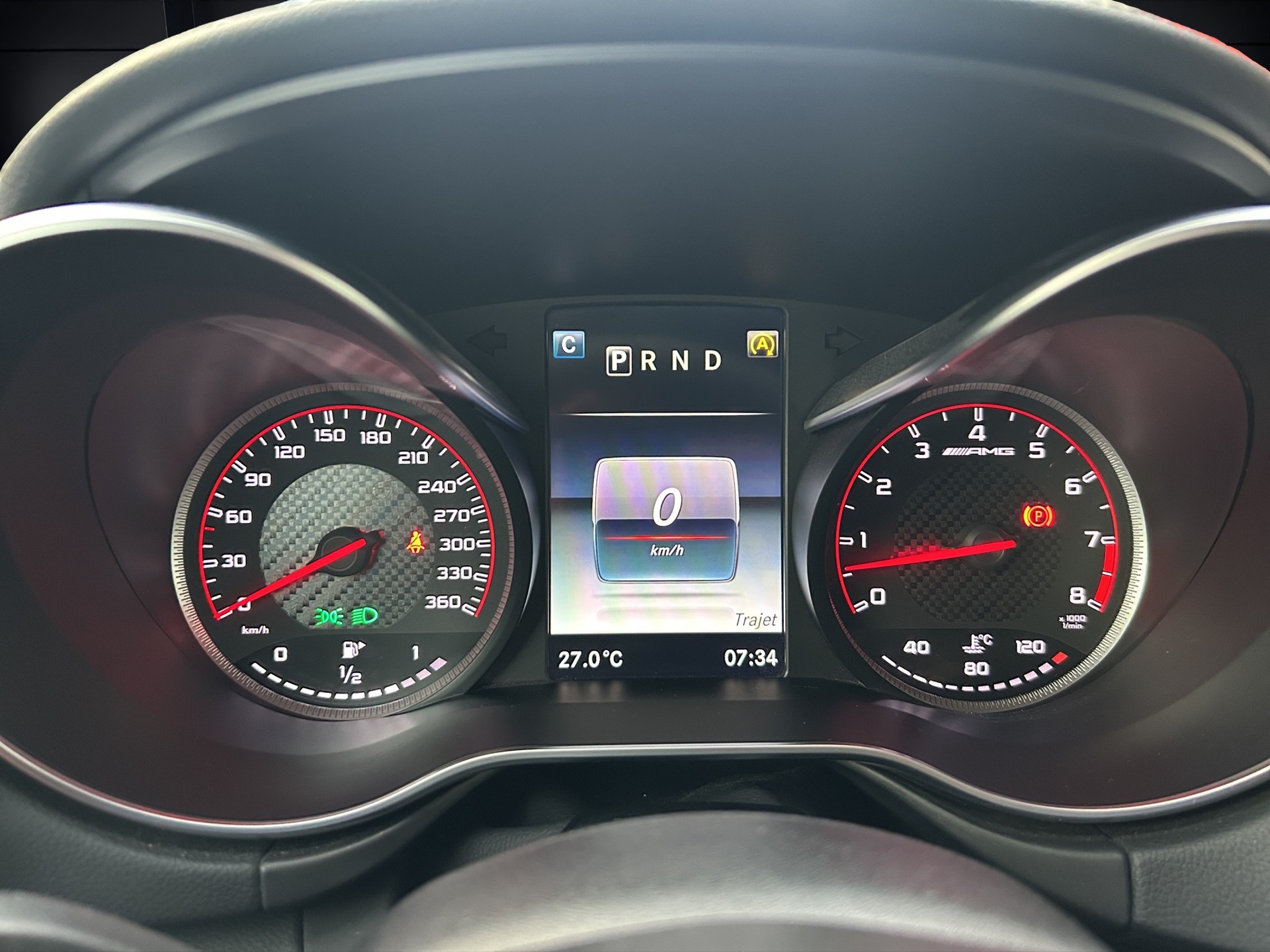 MERCEDES-BENZ AMG GT S Speedshift DCT-image-11