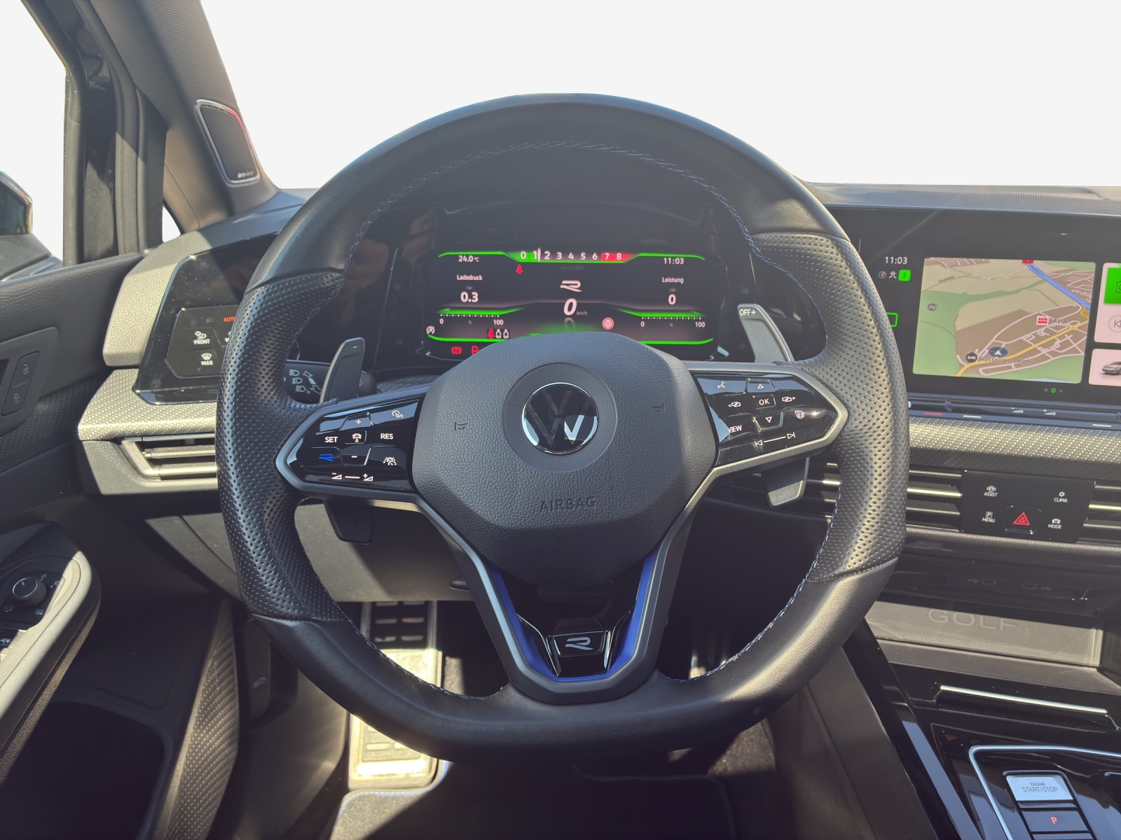 VW Golf 2.0 TSI R DSG 4Motion-image-9