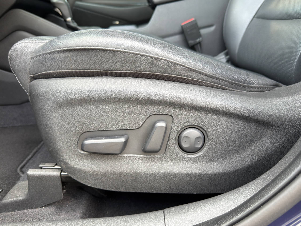 HYUNDAI Tucson 2.0 CRDi 185 Vertex 4WD-image-11