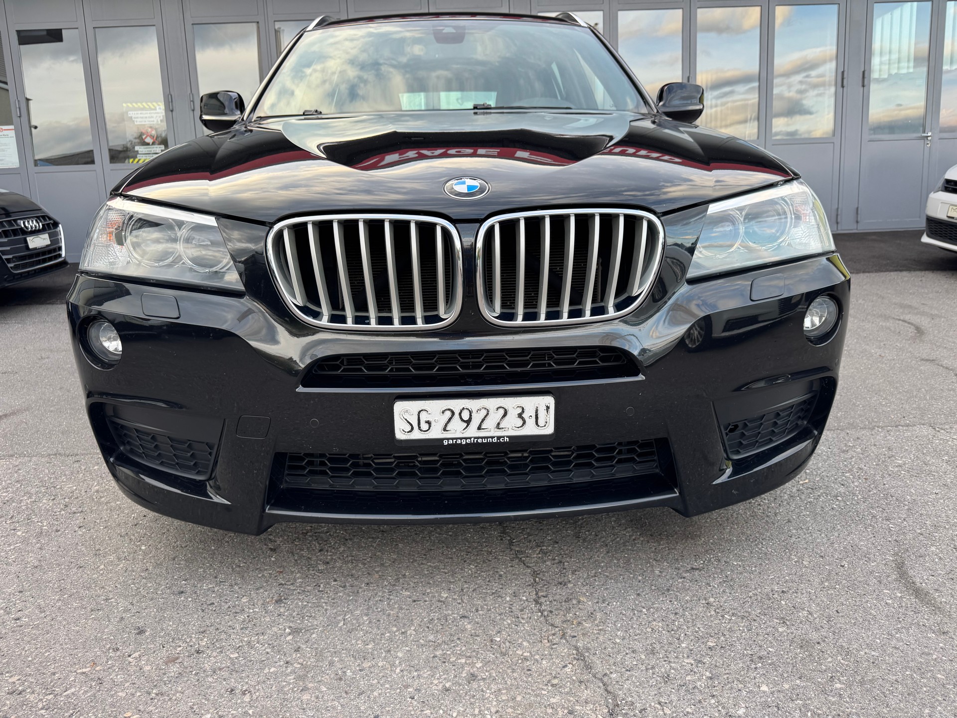 BMW X3 xDrive M-Sportpaket 30d Steptronic-showroom-element-2