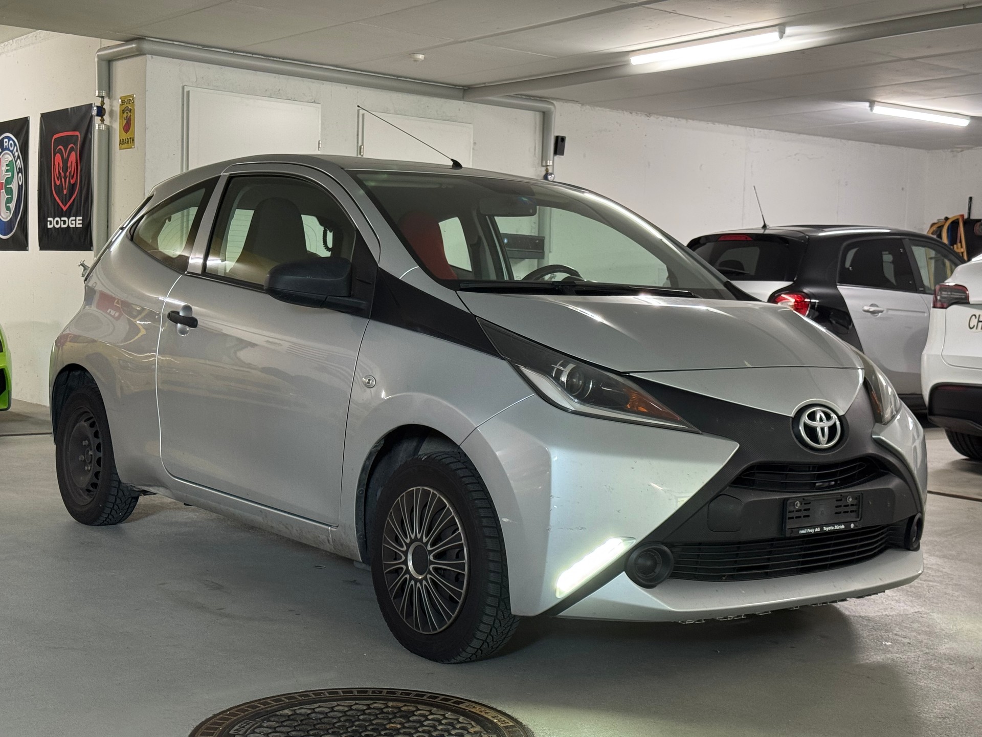 TOYOTA Aygo 1.0 VVT-i x-image-2