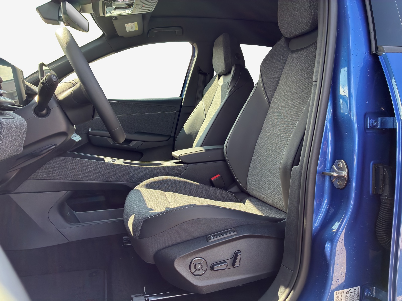 VW ID.Polo 52 kWh Style Edition One Plus-image-7