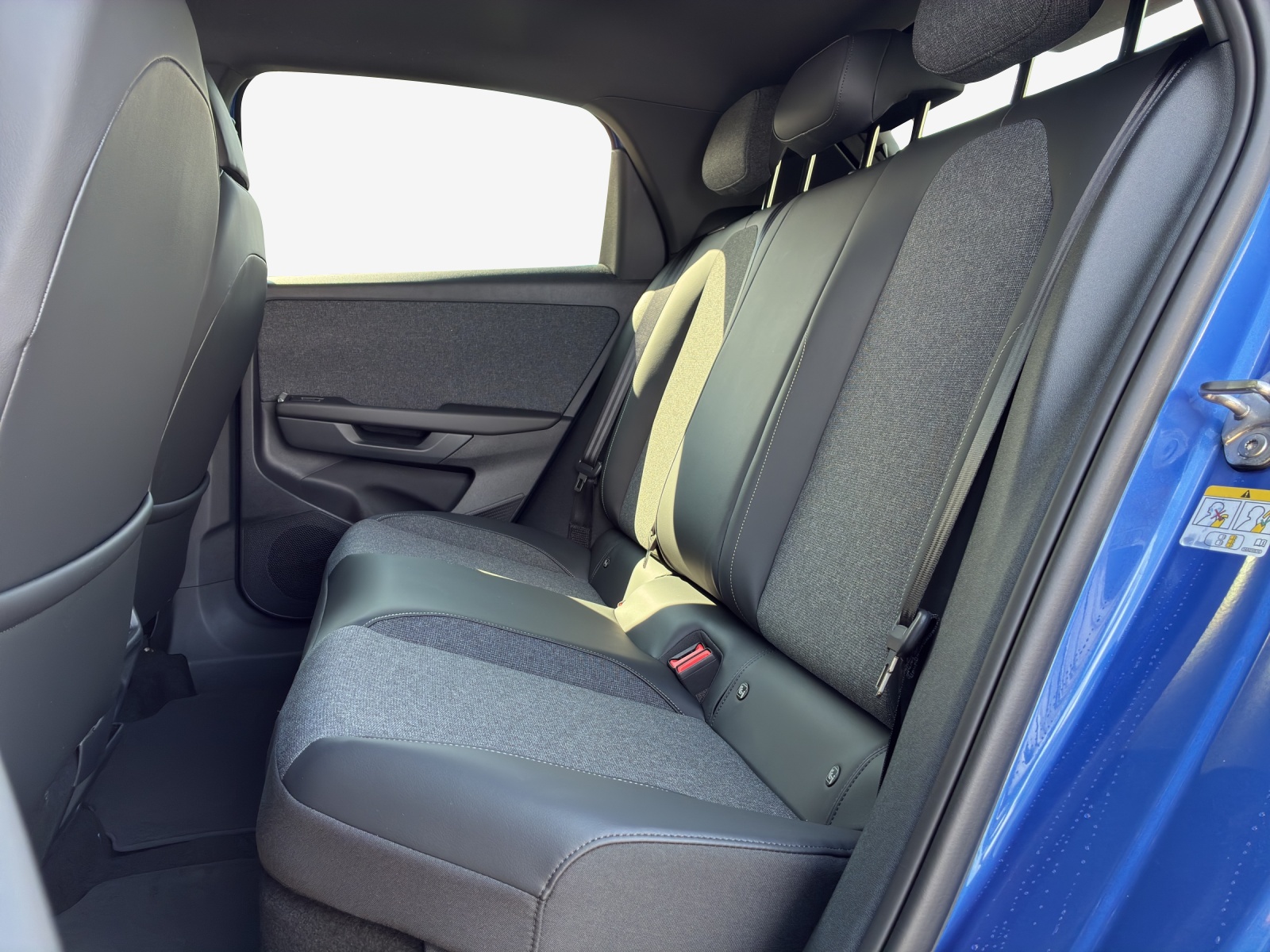 VW ID.Polo 52 kWh Style Edition One Plus-image-11