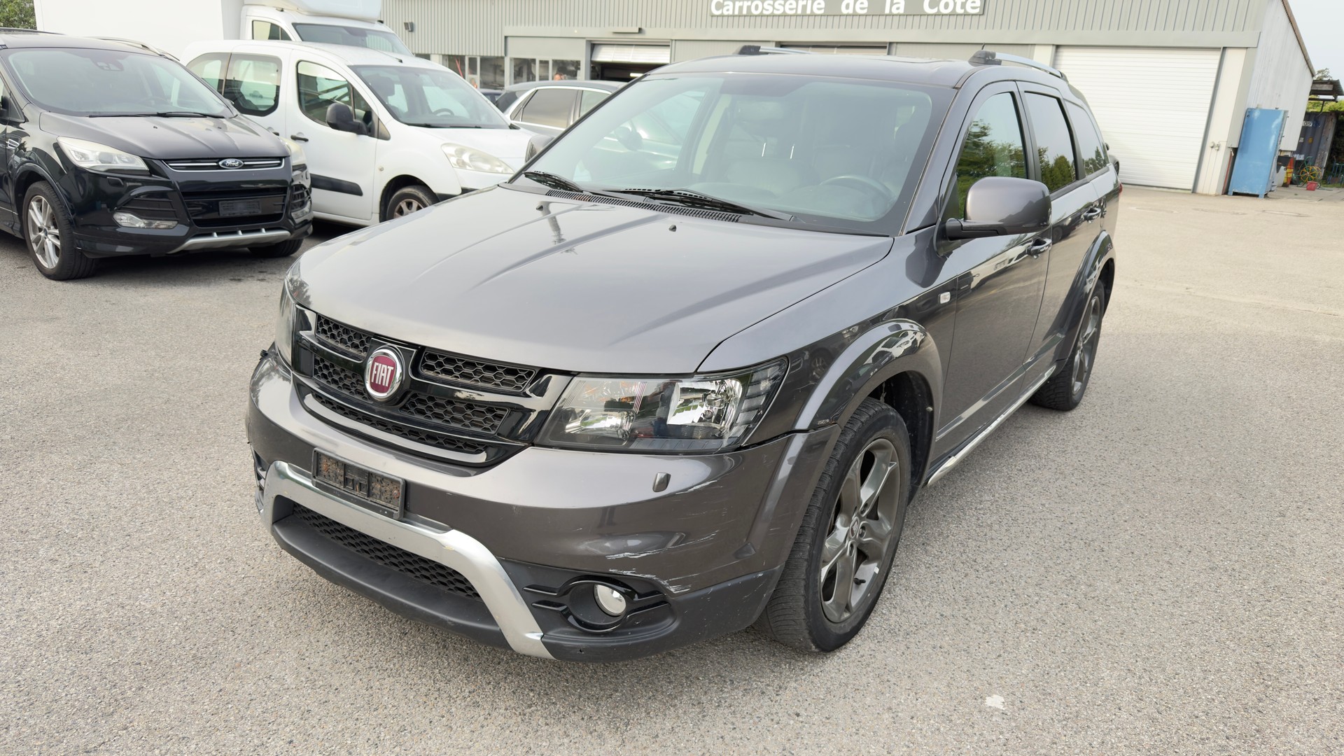 FIAT Freemont 2.0 MJ Urban AWD Automat-image-1