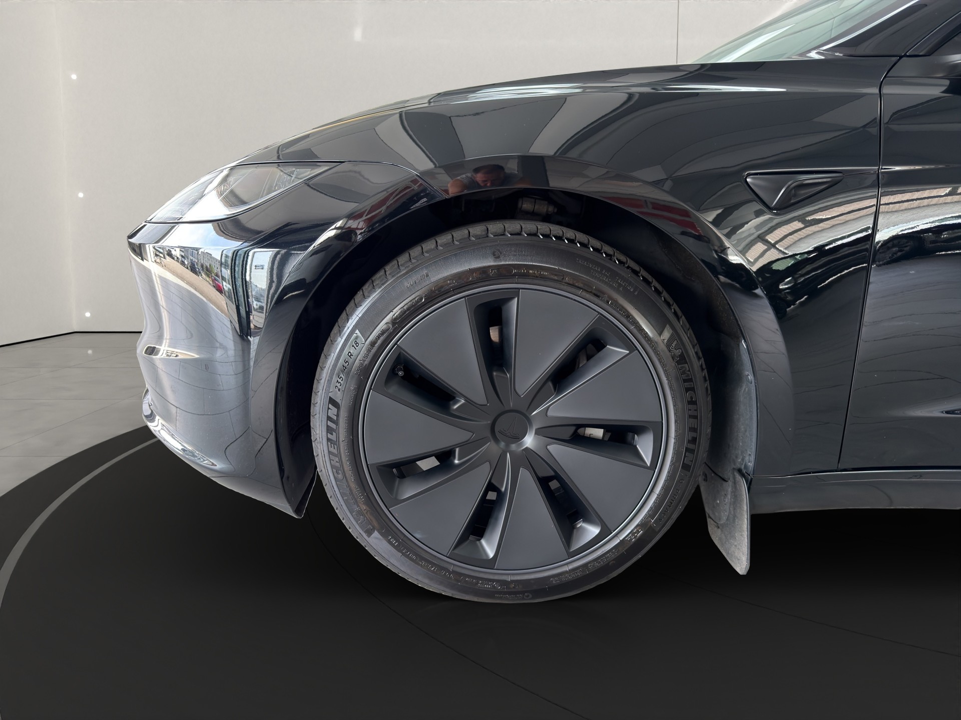 TESLA Model 3 Long Range Dual Motor AWD-image-14
