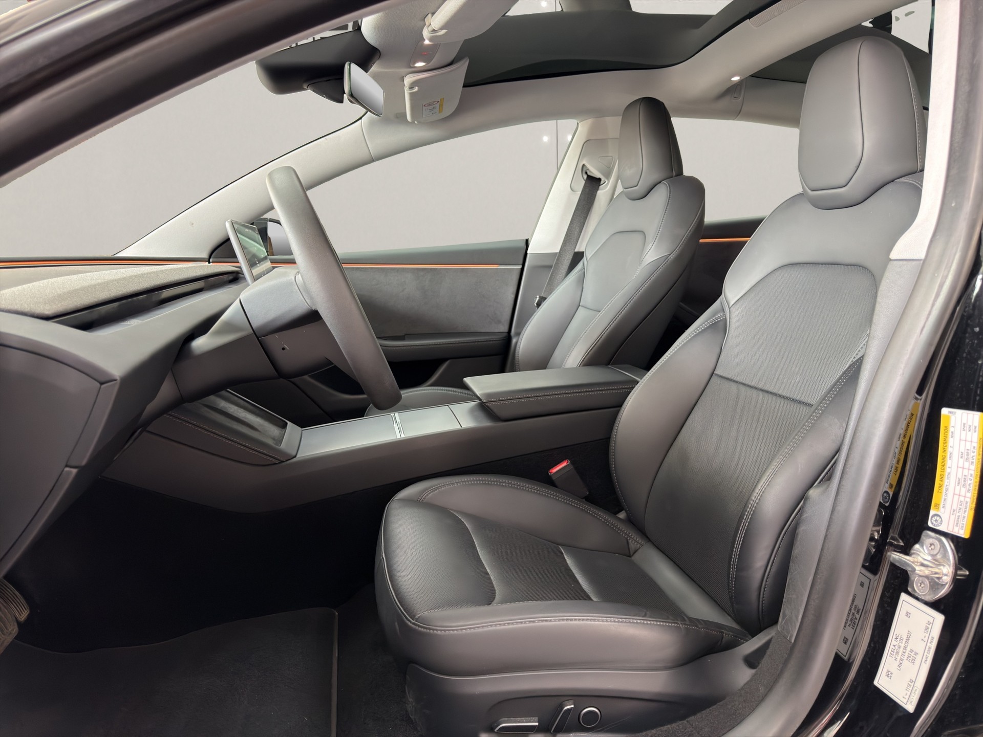 TESLA Model 3 Long Range Dual Motor AWD-image-5