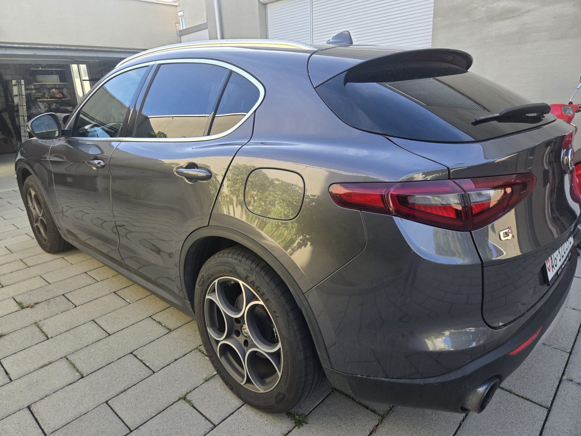 ALFA ROMEO 2.0 Q4 280 Executive-image-1