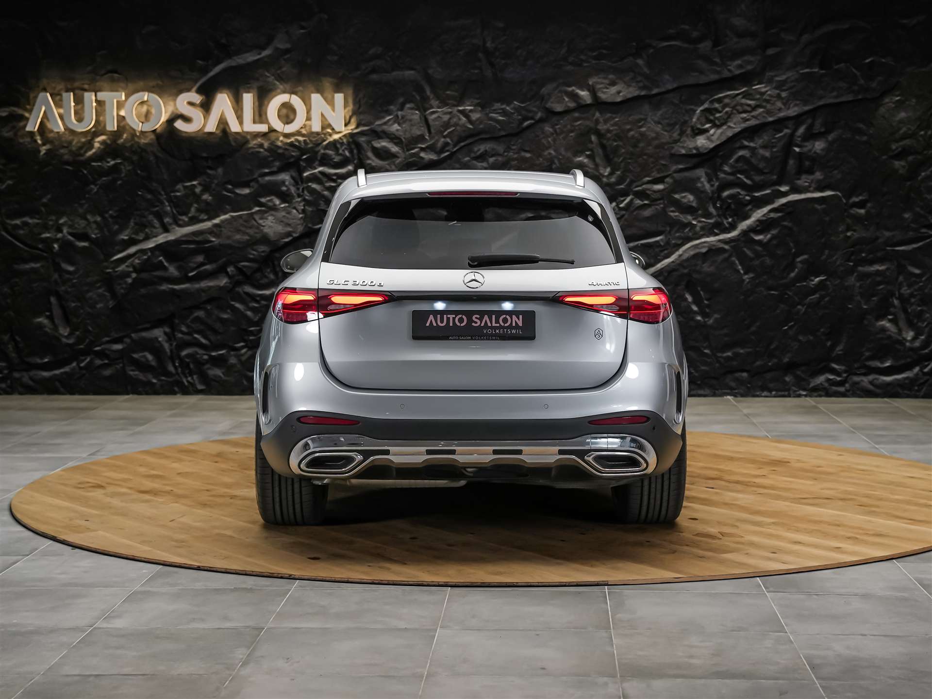 MERCEDES-BENZ GLC 300 d AMG Line 4matic *21" Felgen*Sitzheizung*Anhängerkupplung*-image-3