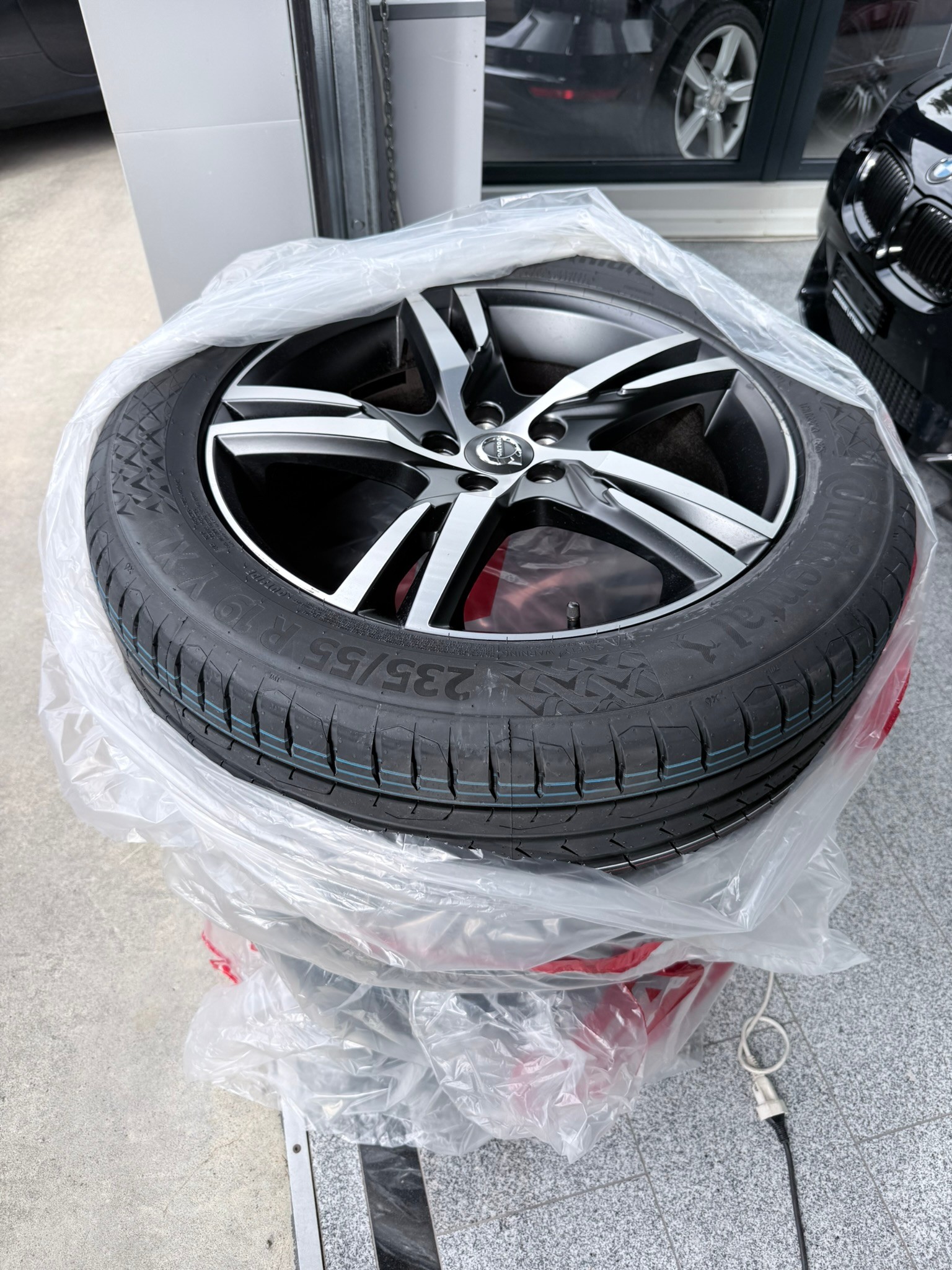 VOLVO XC60 T6 eAWD R-Design Geartronic-image-31