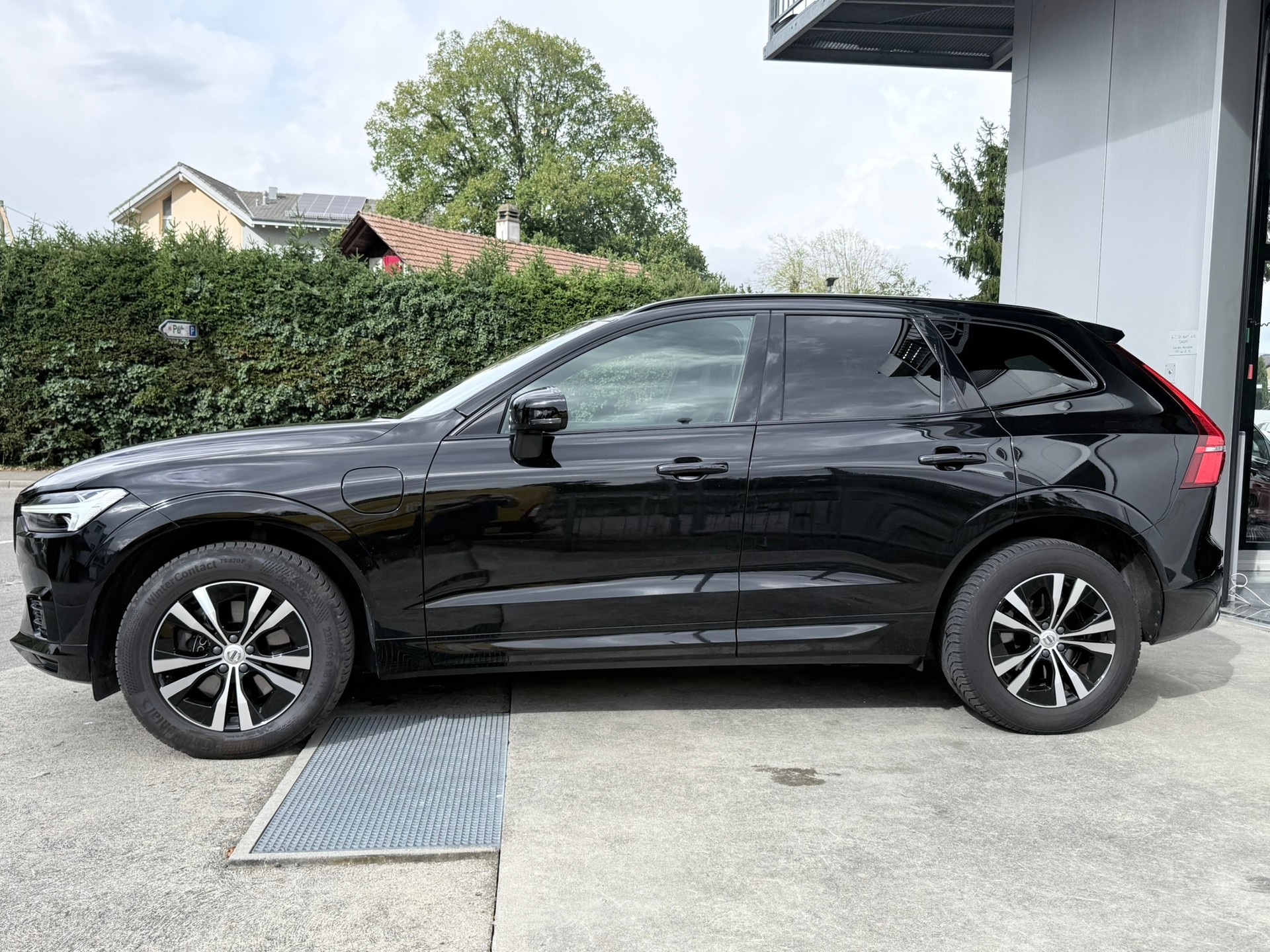 VOLVO XC60 T6 eAWD R-Design Geartronic-image-10