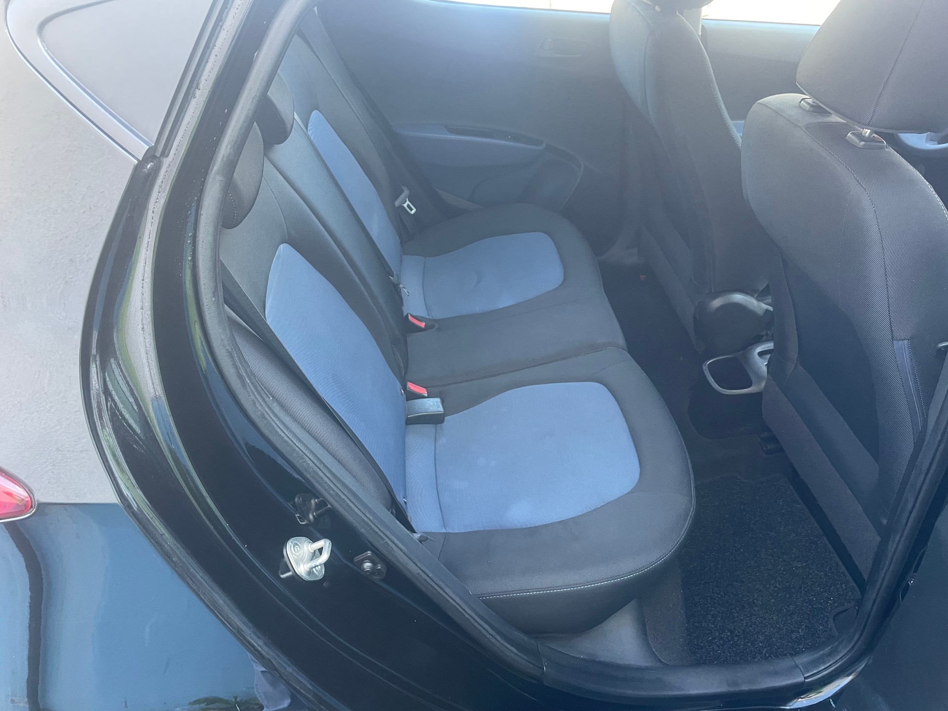 HYUNDAI i10 1.2 Style-image-10