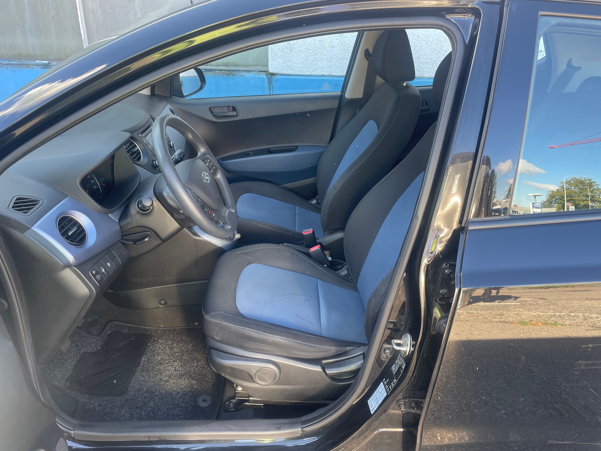 HYUNDAI i10 1.2 Style-image-7