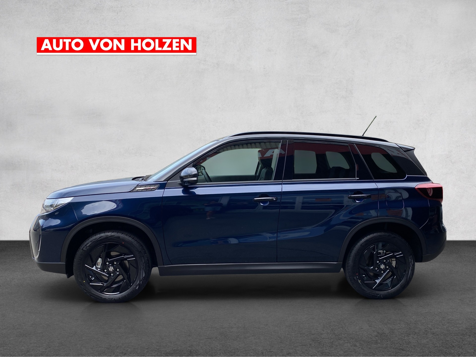 SUZUKI 1.4T Compact Top Hybrid Black Edition 4x4-image-6