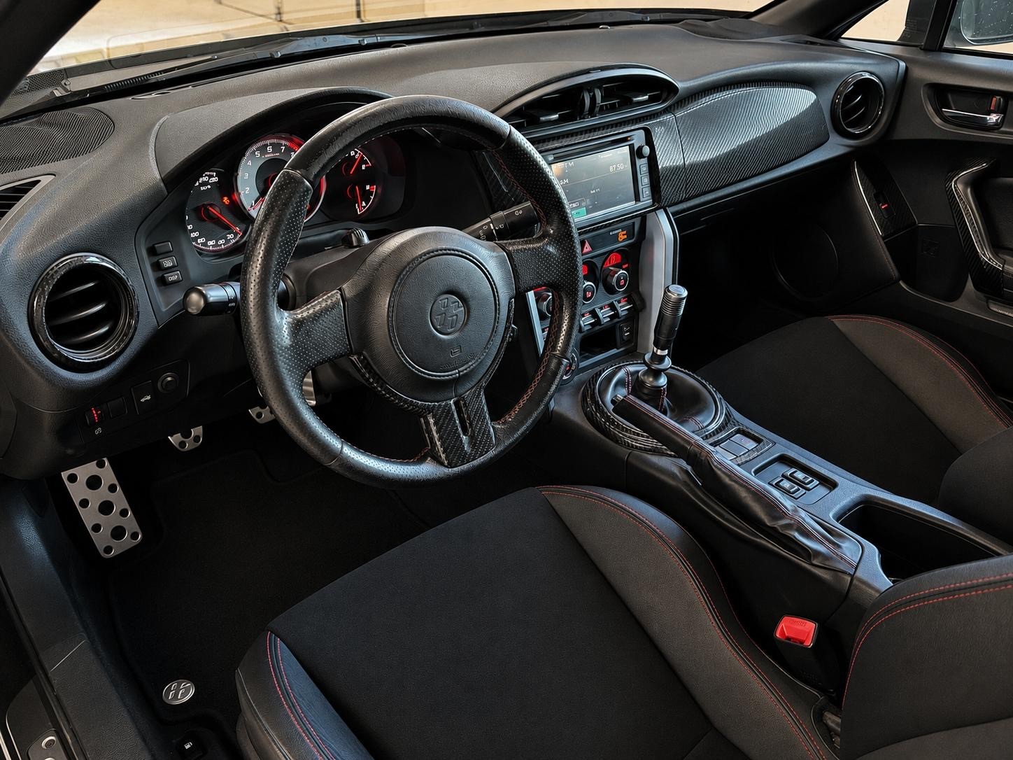 TOYOTA GT 86 2.0 D-4S Sport-image-13