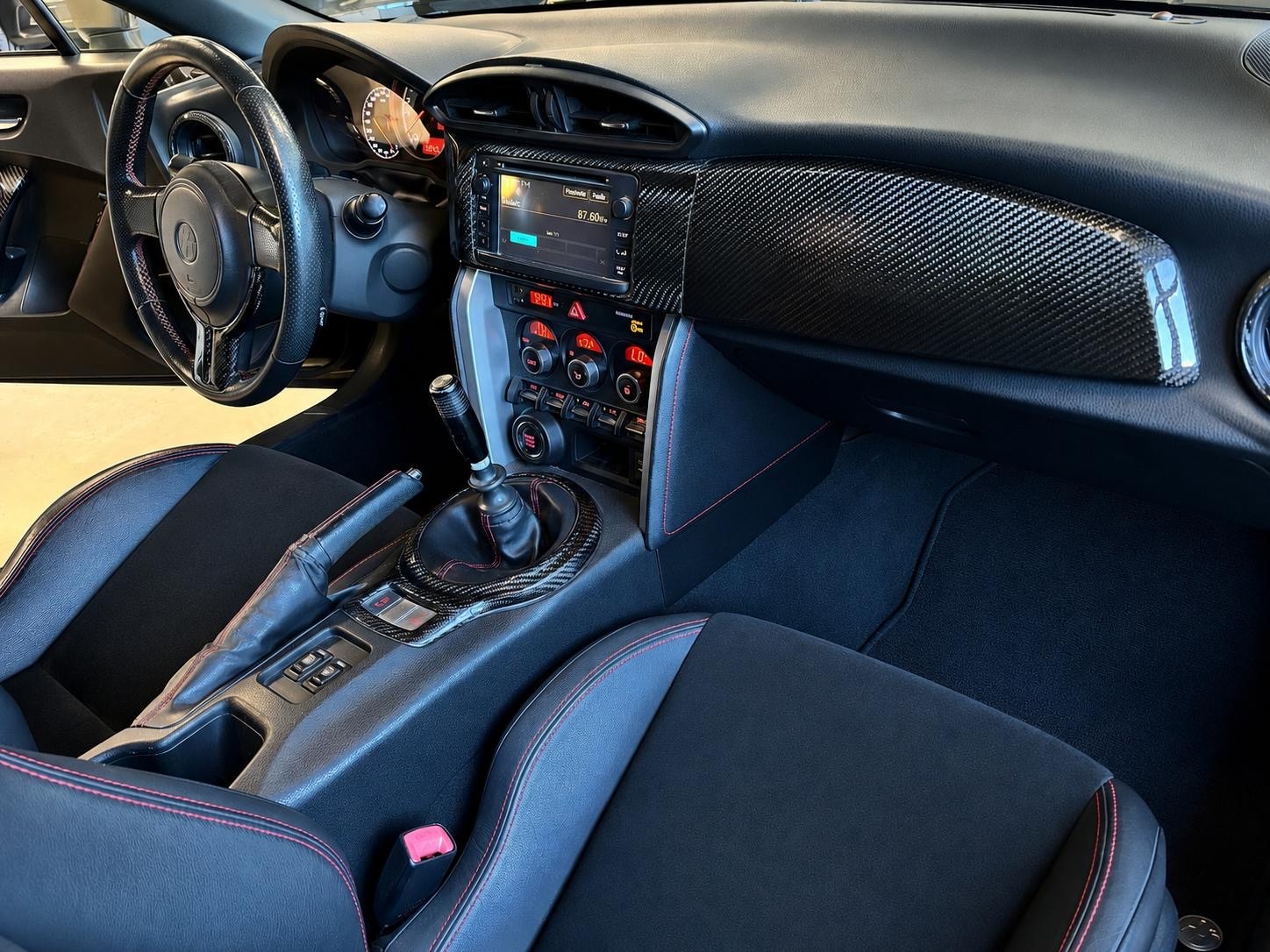 TOYOTA GT 86 2.0 D-4S Sport-image-11