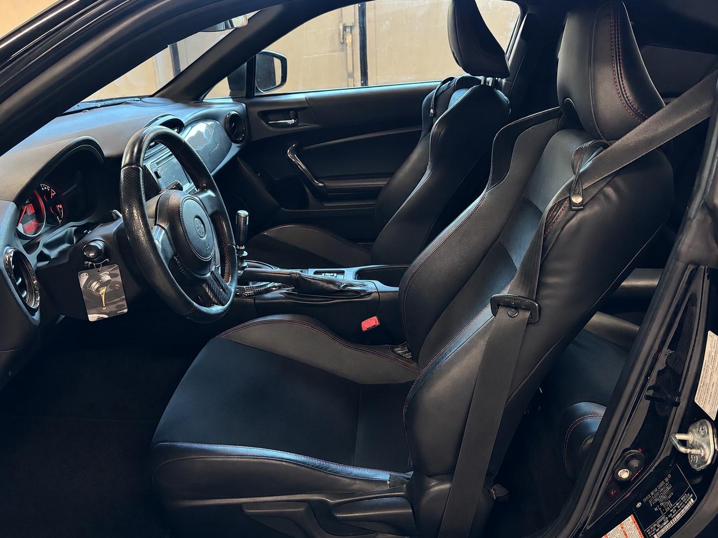 TOYOTA GT 86 2.0 D-4S Sport-image-14