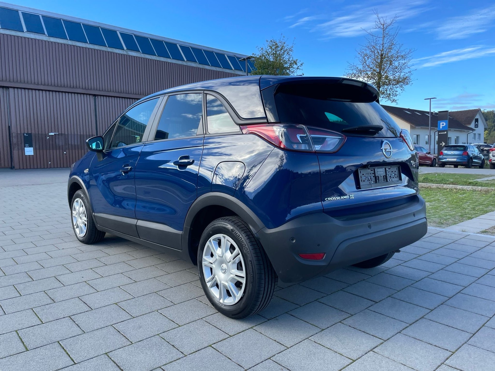OPEL CROSSLAND X-image-2