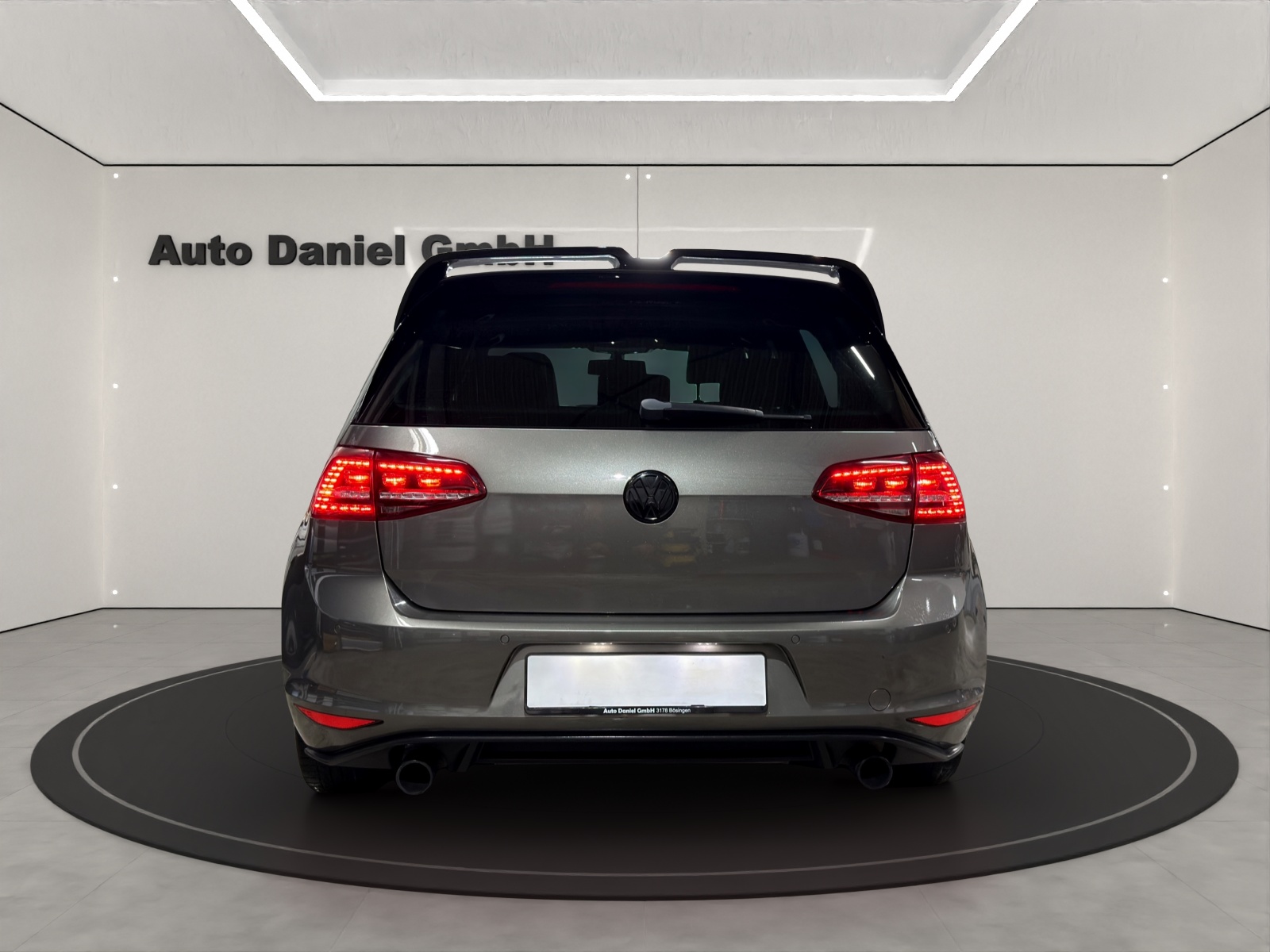 VW Golf 2.0 TSI GTI Performance DSG-image-5