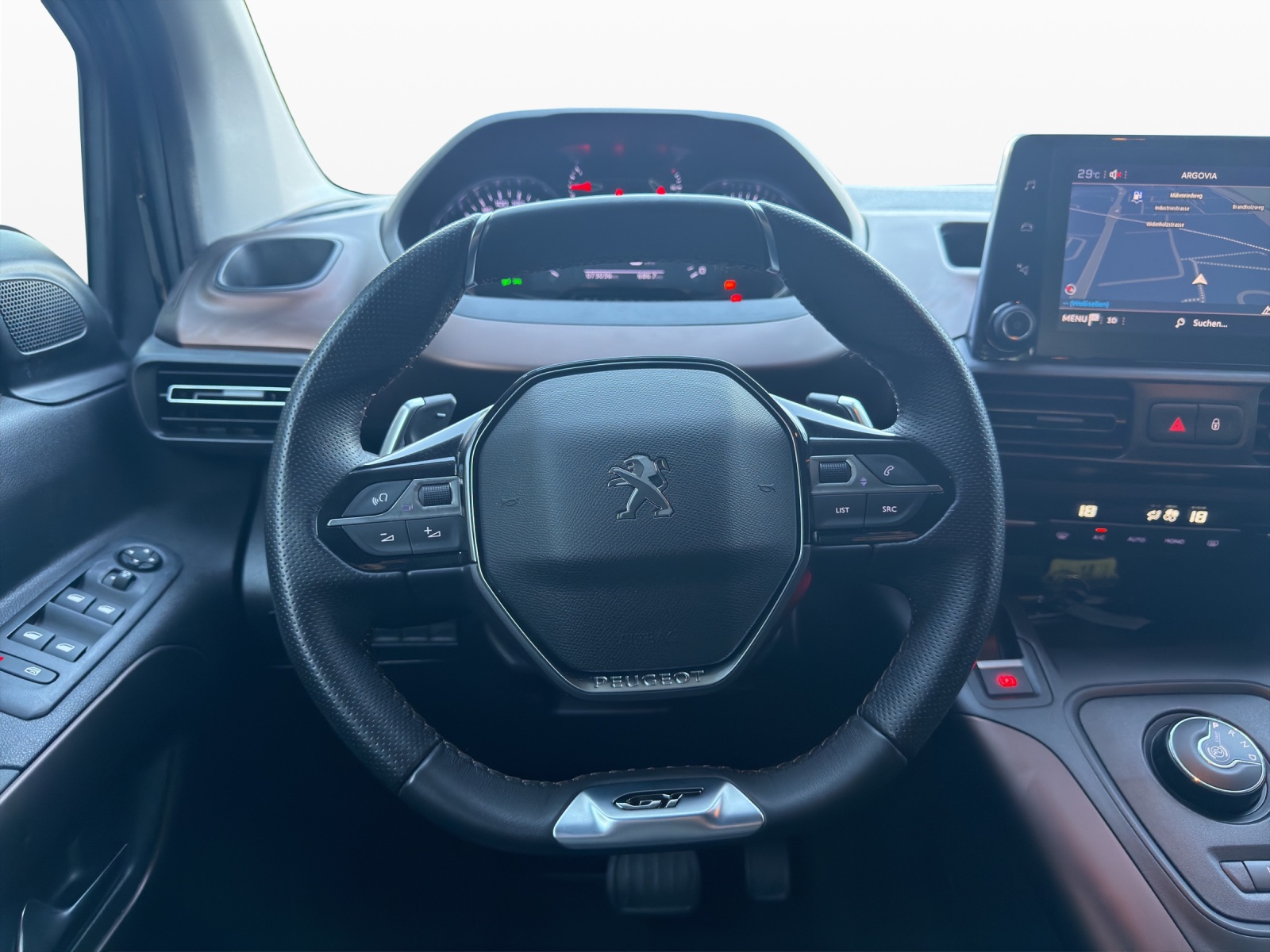PEUGEOT Rifter 1.5 BlueHDi 7PL GT EAT8-image-10