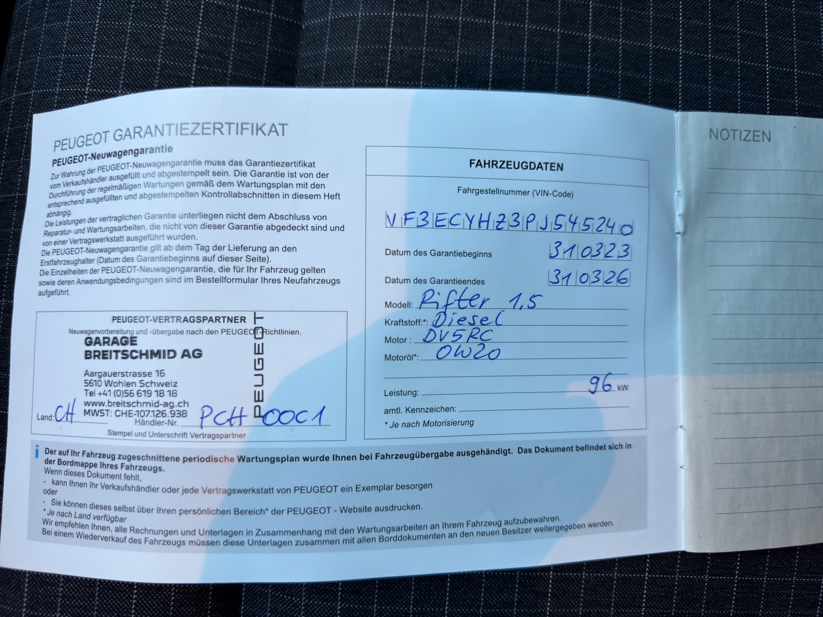 PEUGEOT Rifter 1.5 BlueHDi 7PL GT EAT8-image-24