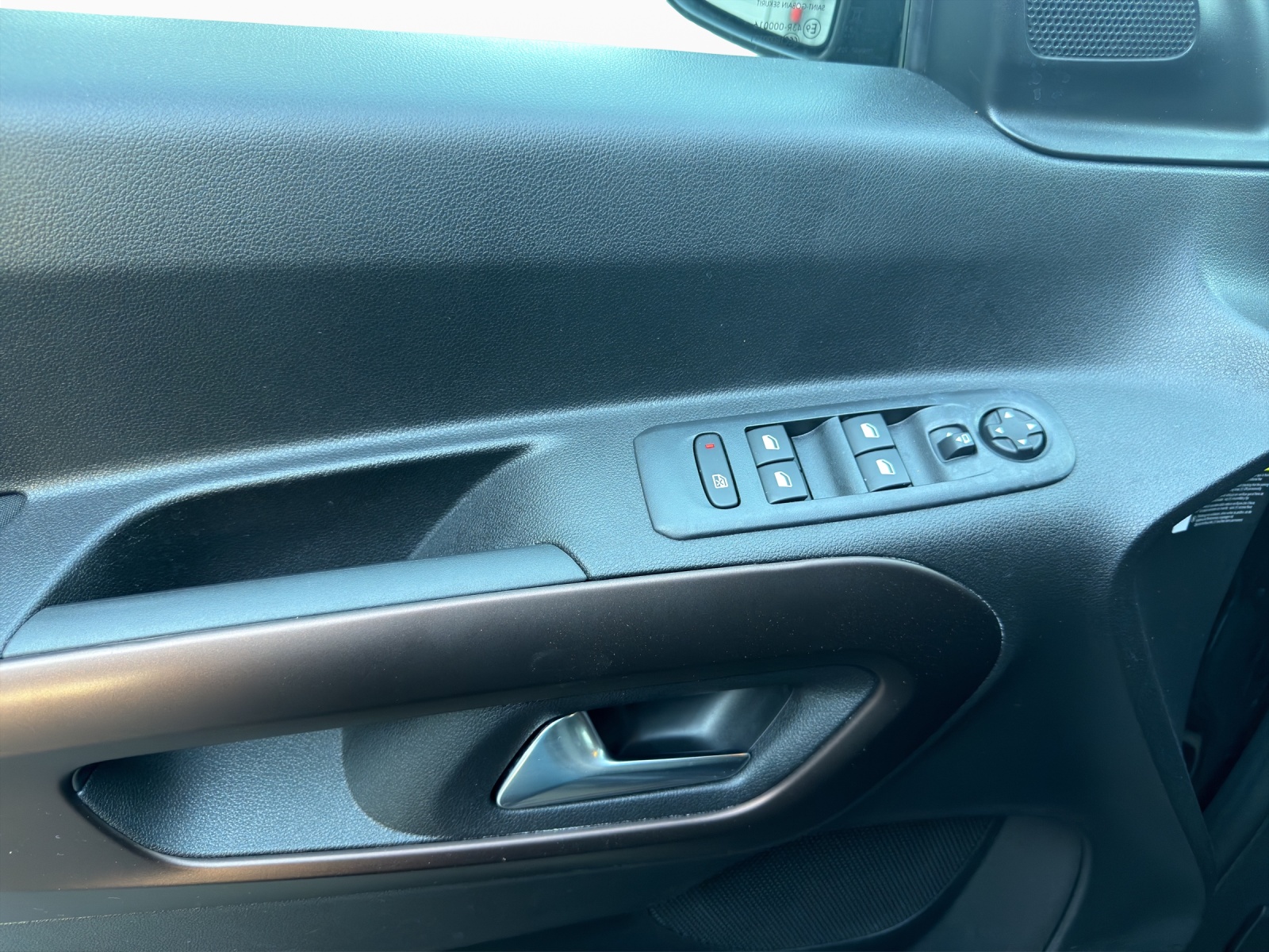 PEUGEOT Rifter 1.5 BlueHDi 7PL GT EAT8-image-9