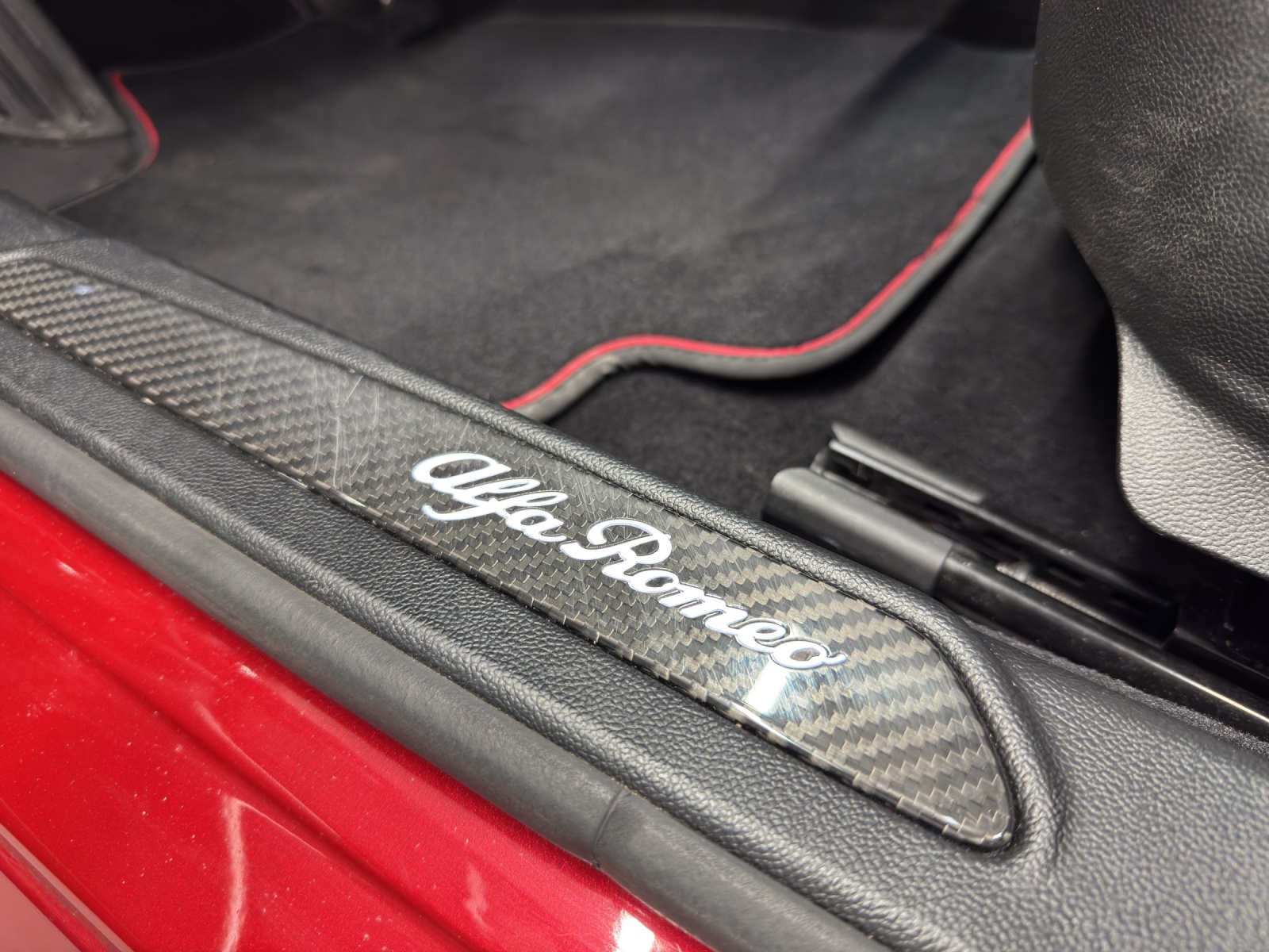 ALFA ROMEO Giulia 2.9 V6 Biturbo Quadrifoglio-image-14