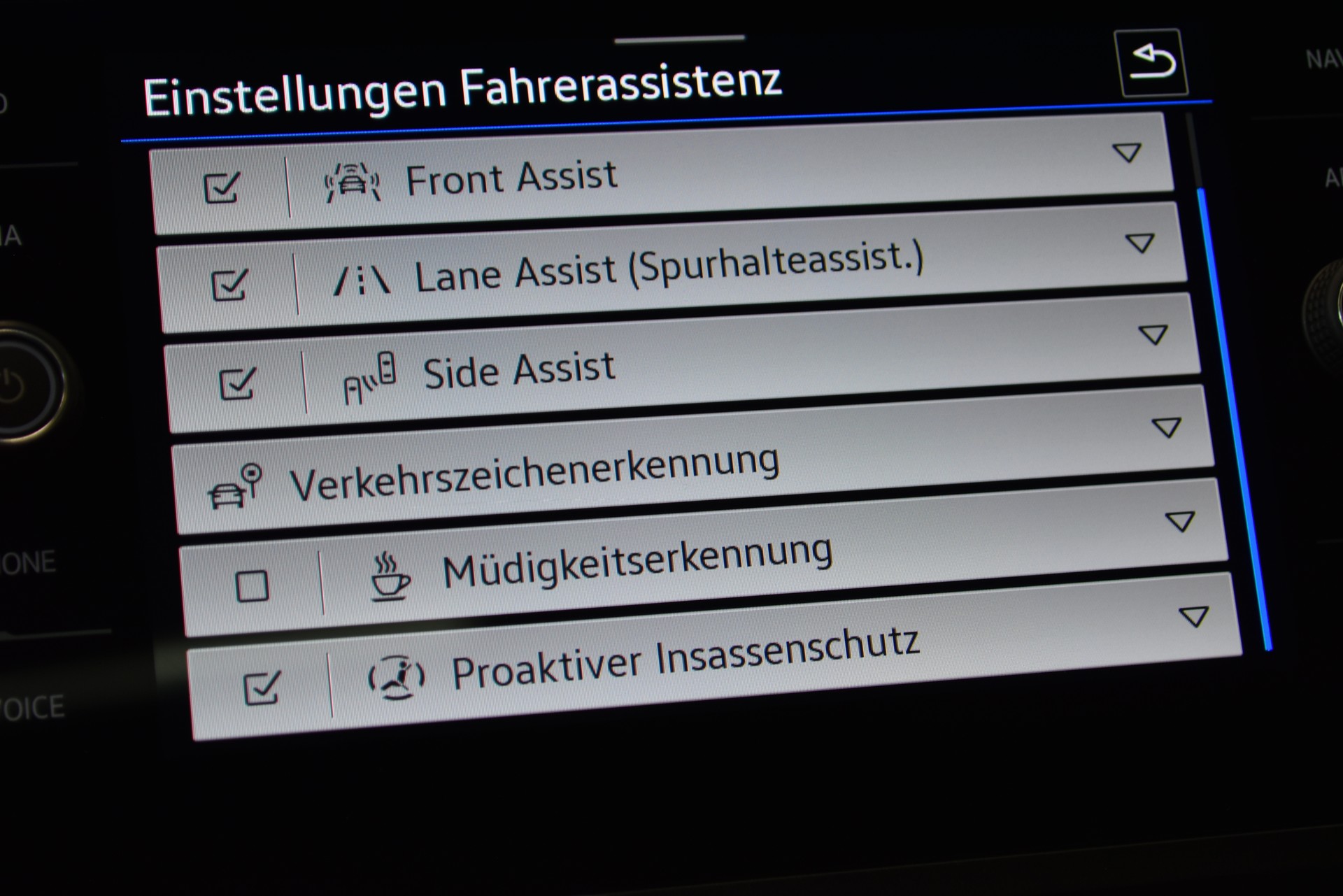 VW Tiguan 1.5TSI Evo Life DSG-image-9