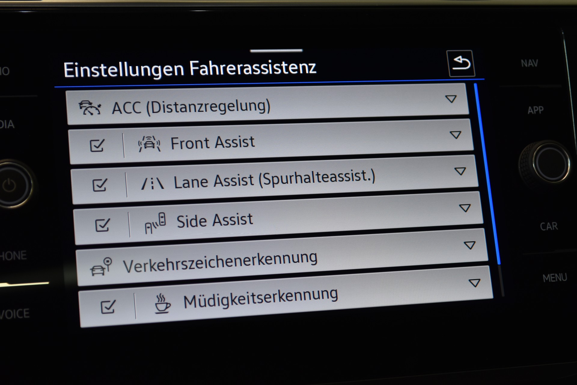 VW Tiguan 1.5TSI Evo Life DSG-image-8