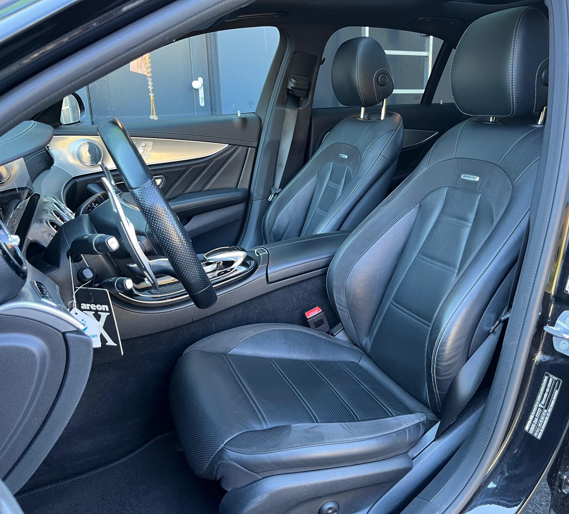 MERCEDES-BENZ E 63 AMG 4Matic Speedshift MCT-image-6