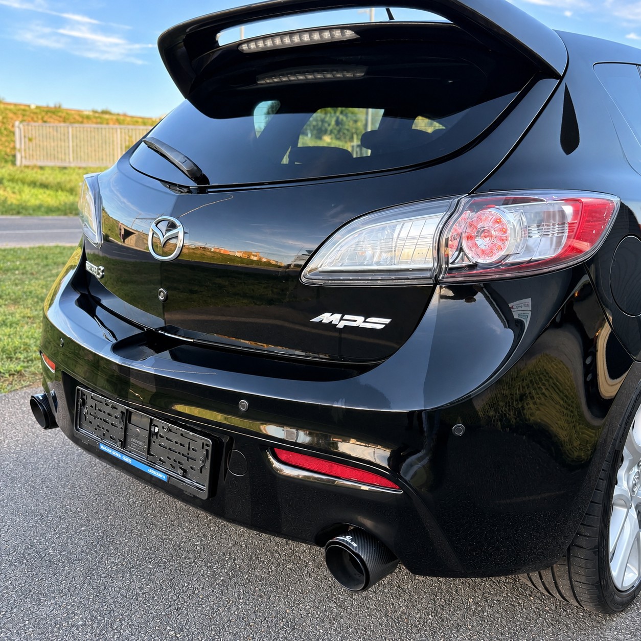 MAZDA 3 2.3 16V DISI Turbo MPS-image-9