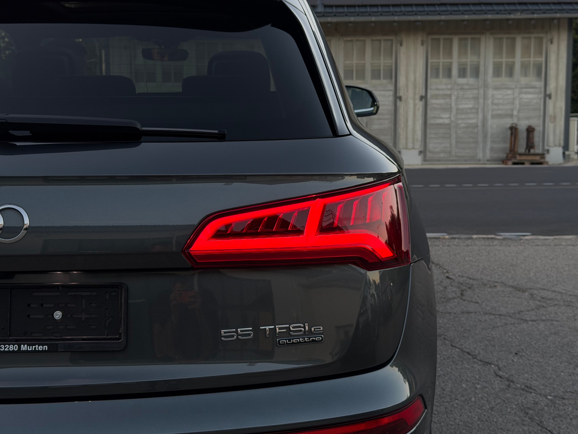 AUDI Q5 55 TFSI e sport quattro-image-8
