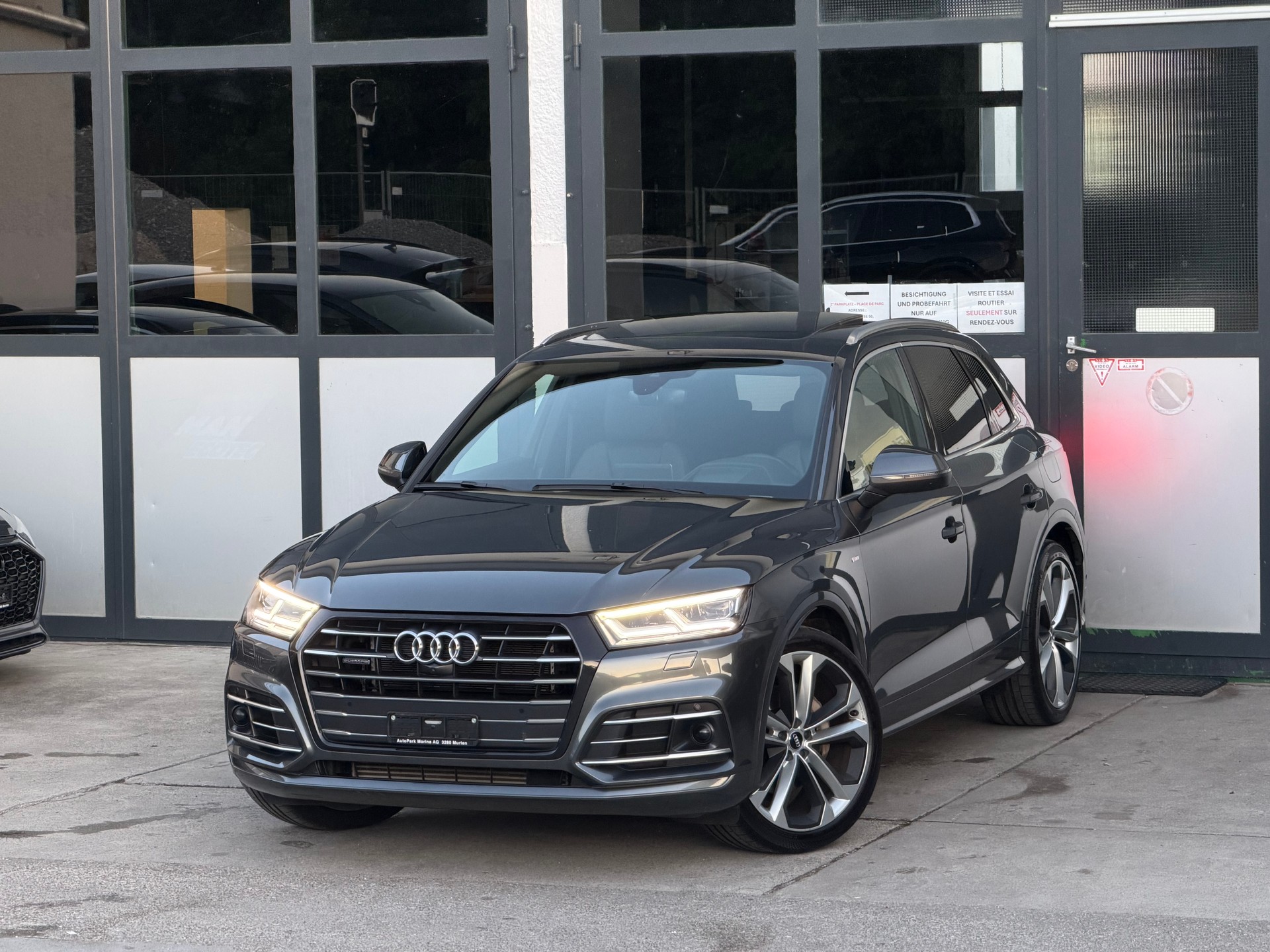 AUDI Q5 55 TFSI e sport quattro-image-0