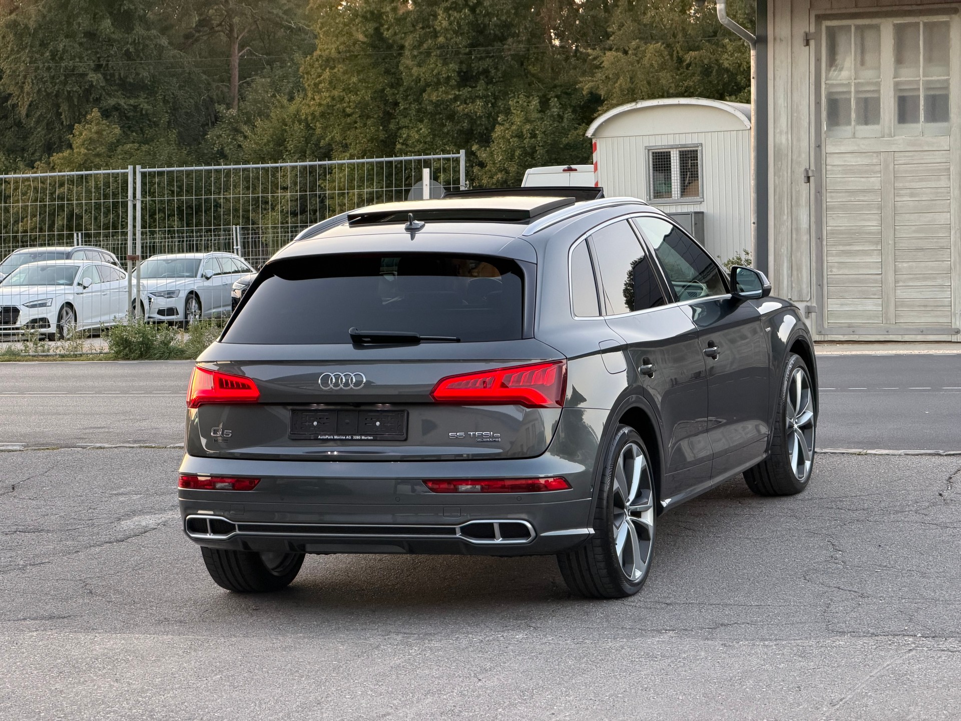 AUDI Q5 55 TFSI e sport quattro-image-4